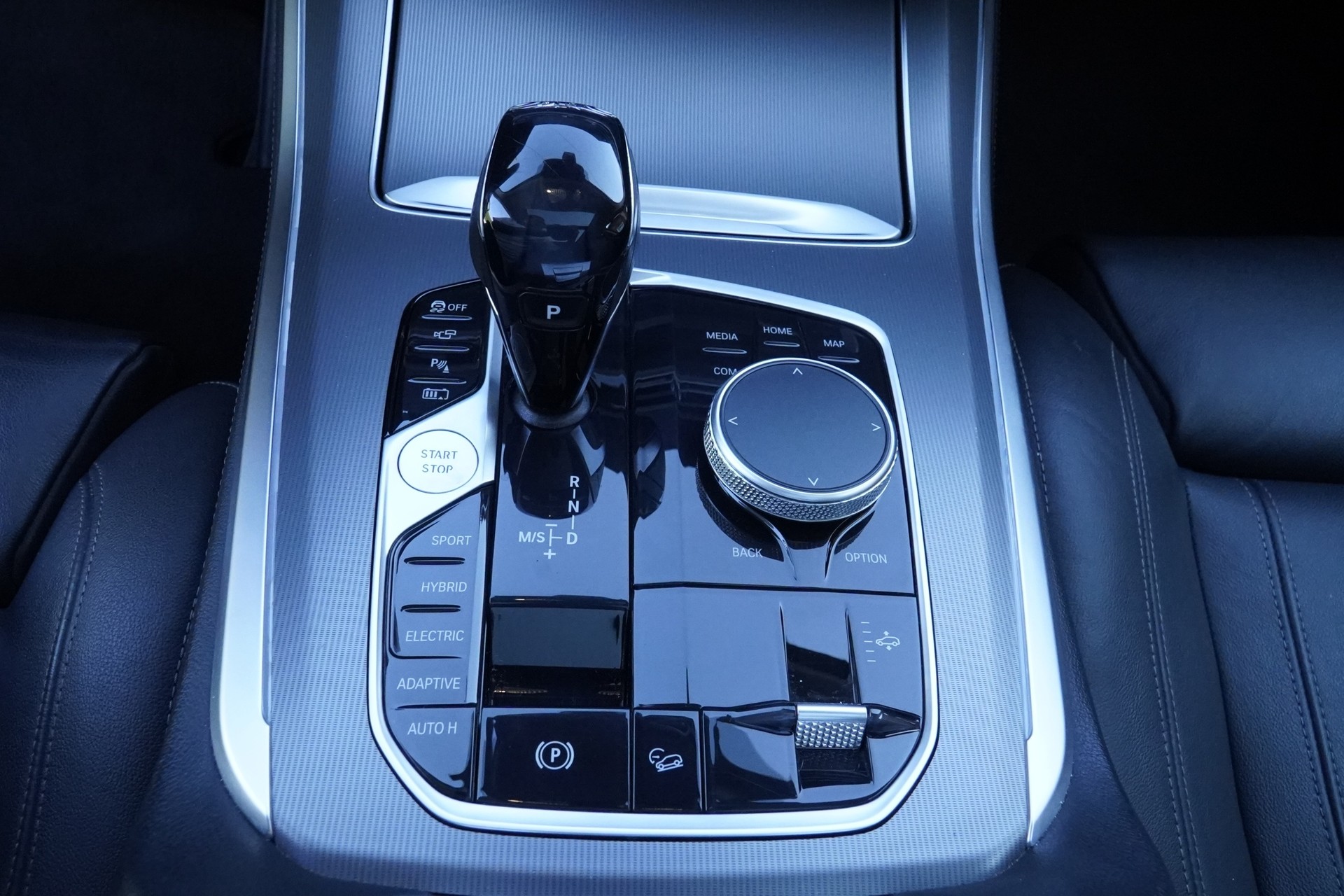 BMW X5 xDrive45e Steptronic *CH Fahrzeug*-image-9