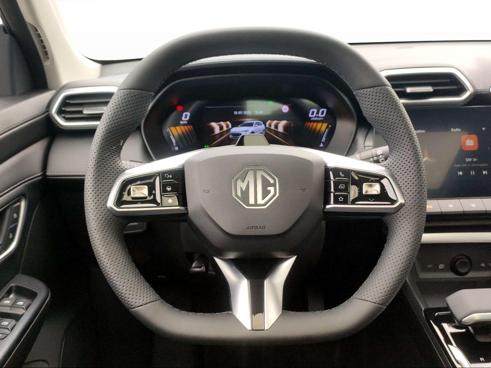 MG ZS 1.5 Hybrid+ Luxury-image-10