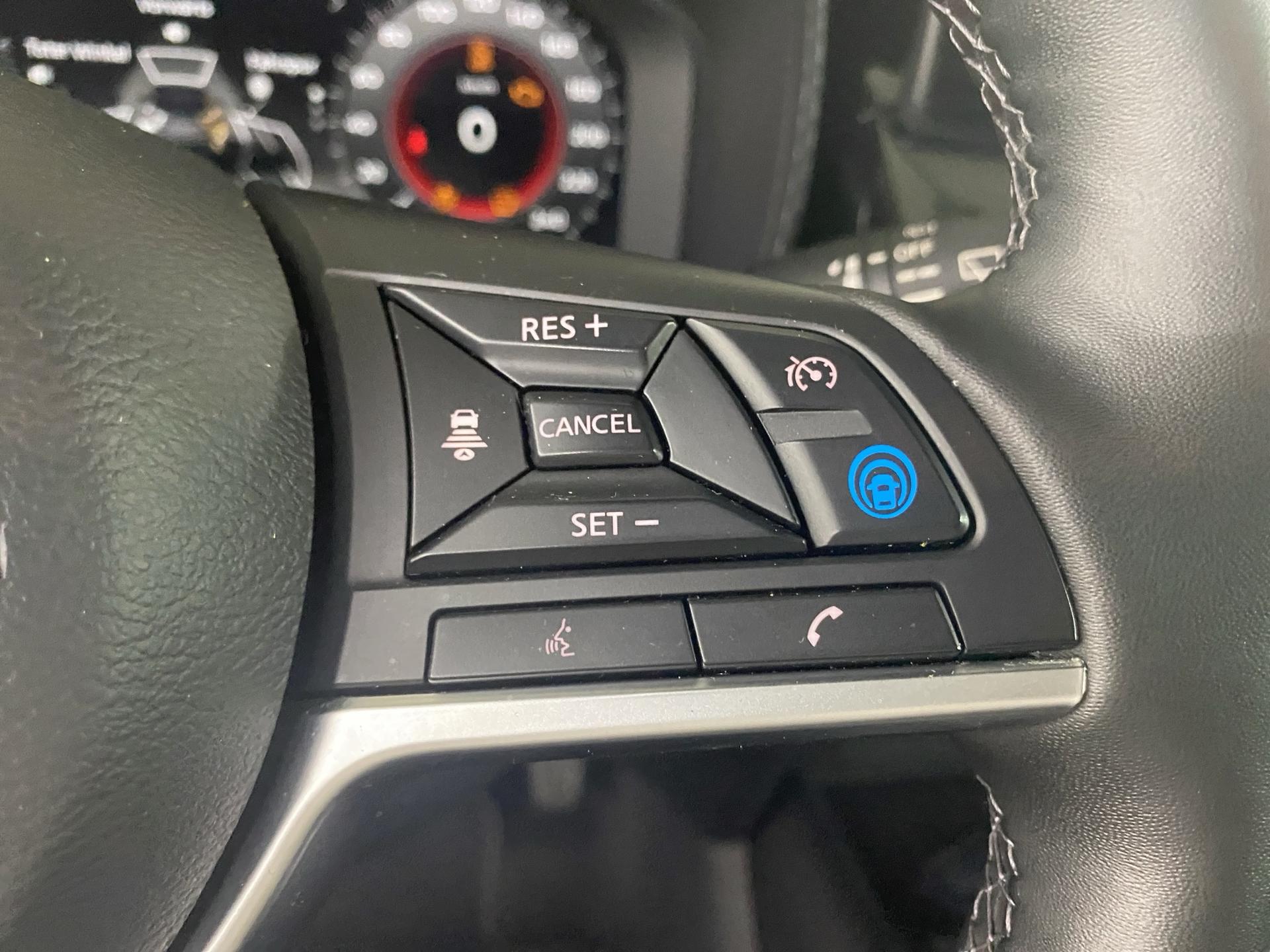 NISSAN Juke 1.6 FHEV Tekna-image-15
