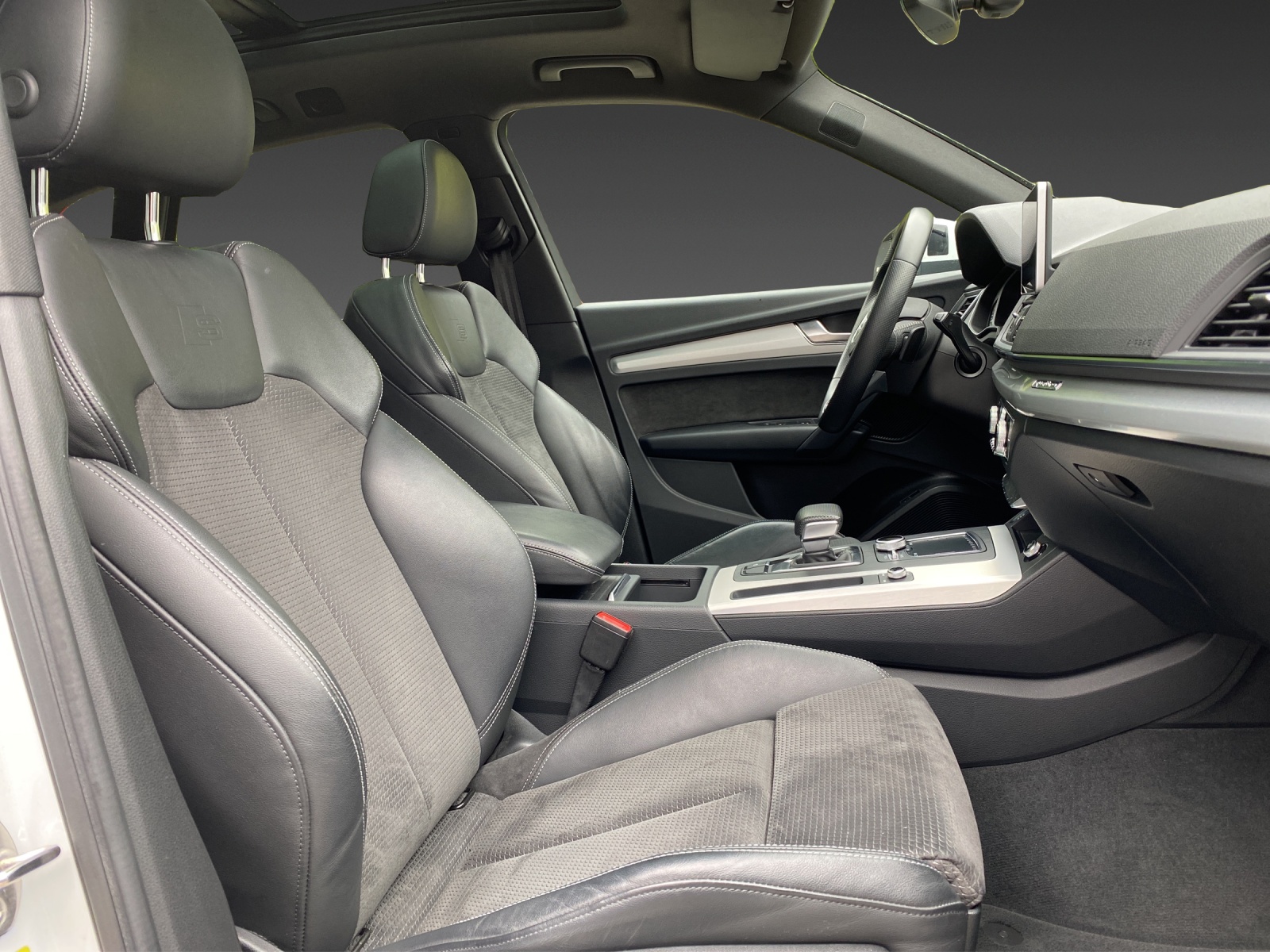 AUDI Q5 50 TDI sport quattro tiptronic-image-13