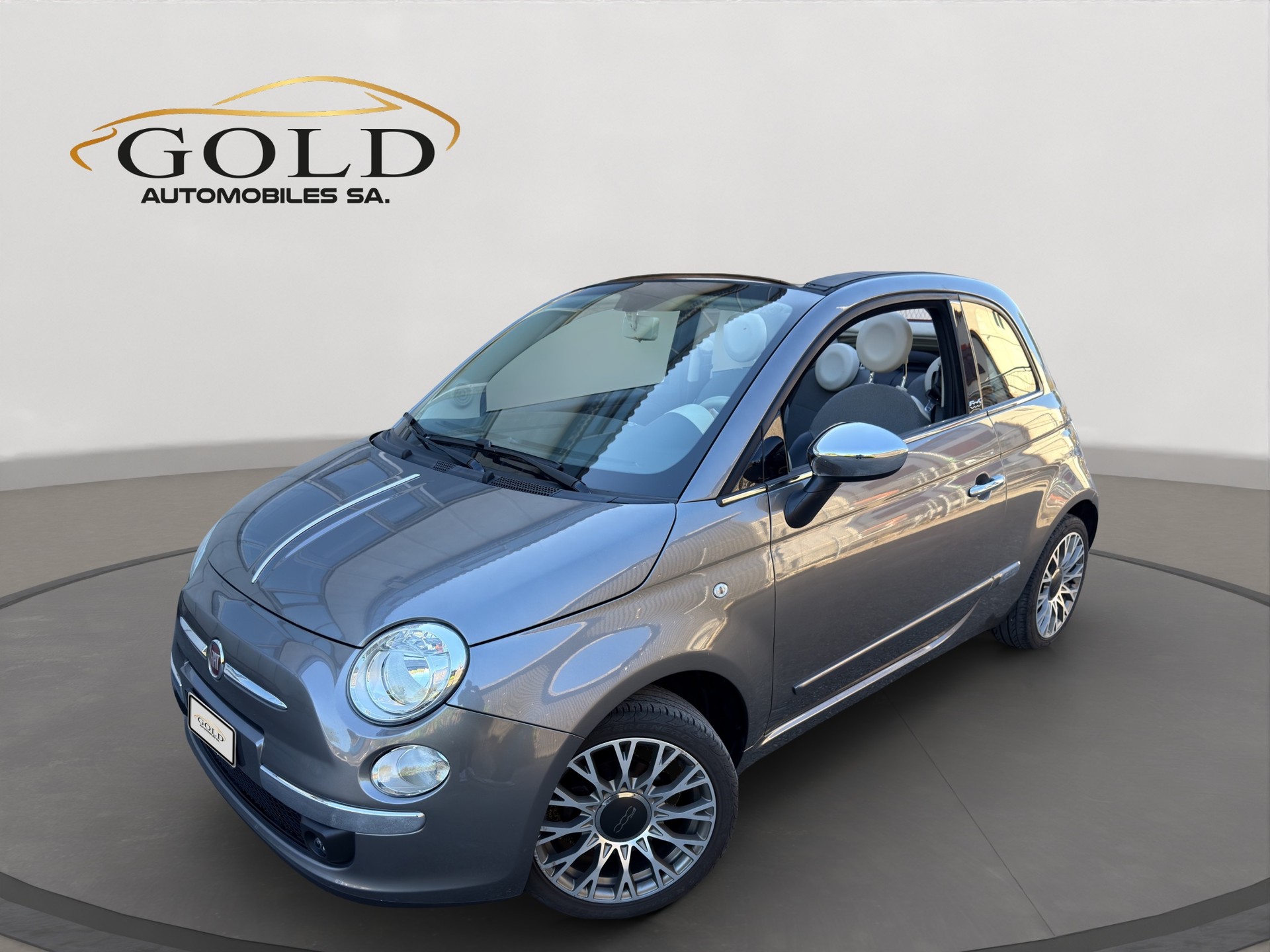 FIAT 500C 1.2 Lounge-image-0