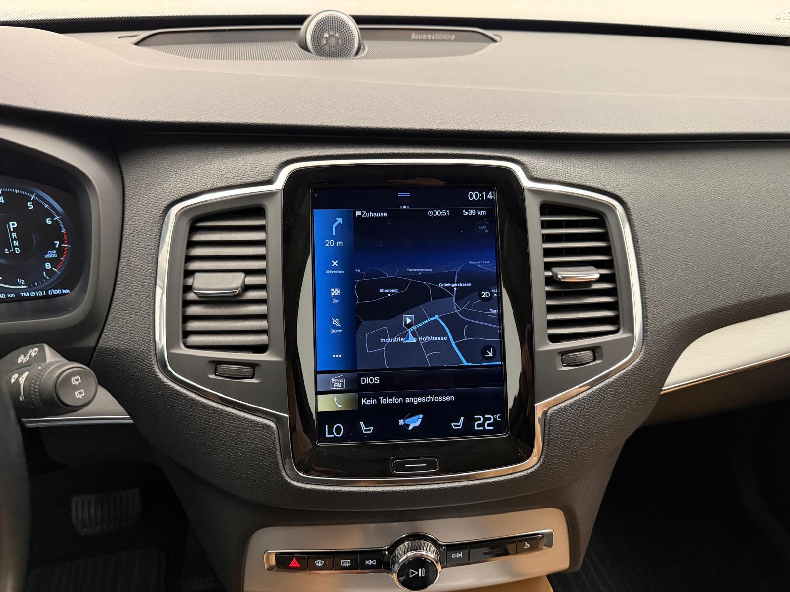 VOLVO XC90 2.0 T6 Momentum 5P. AWD-image-19