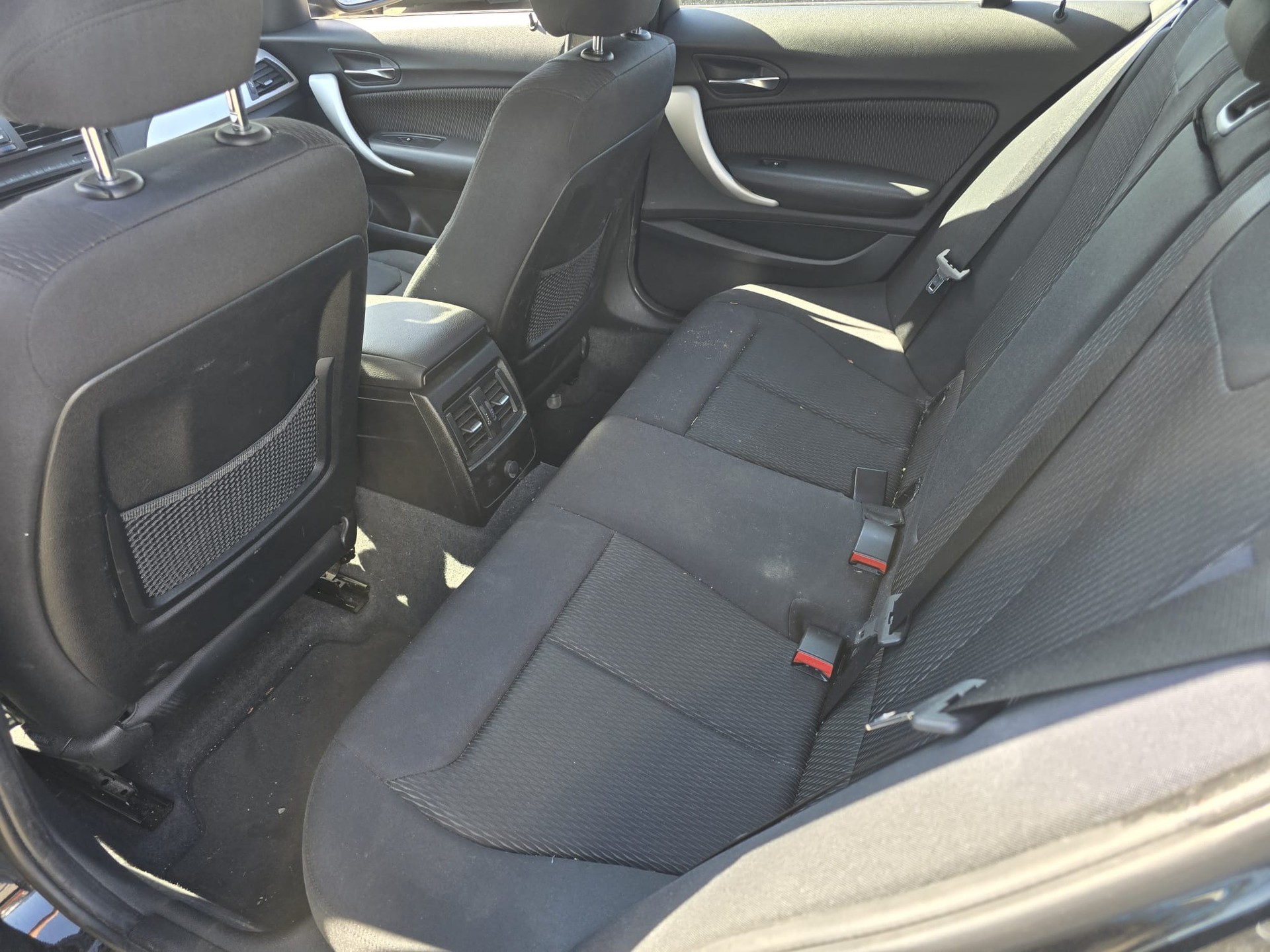 BMW 116d Efficient-Dynamics Edition-image-12