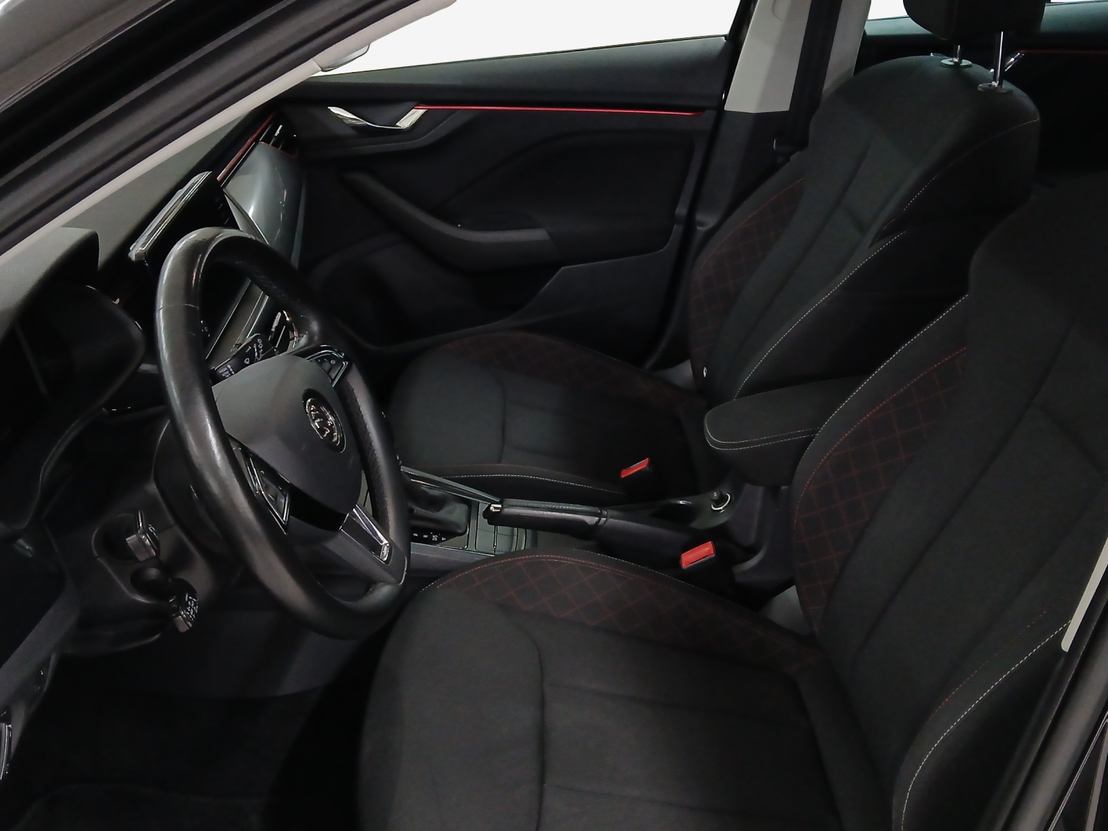 SKODA Scala 1.5 TSI ACT Ambition DSG-image-7