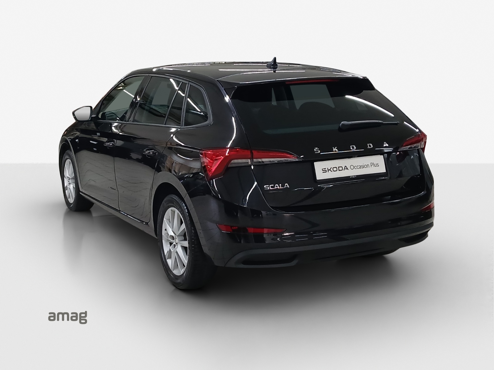 SKODA Scala 1.5 TSI ACT Ambition DSG-image-2
