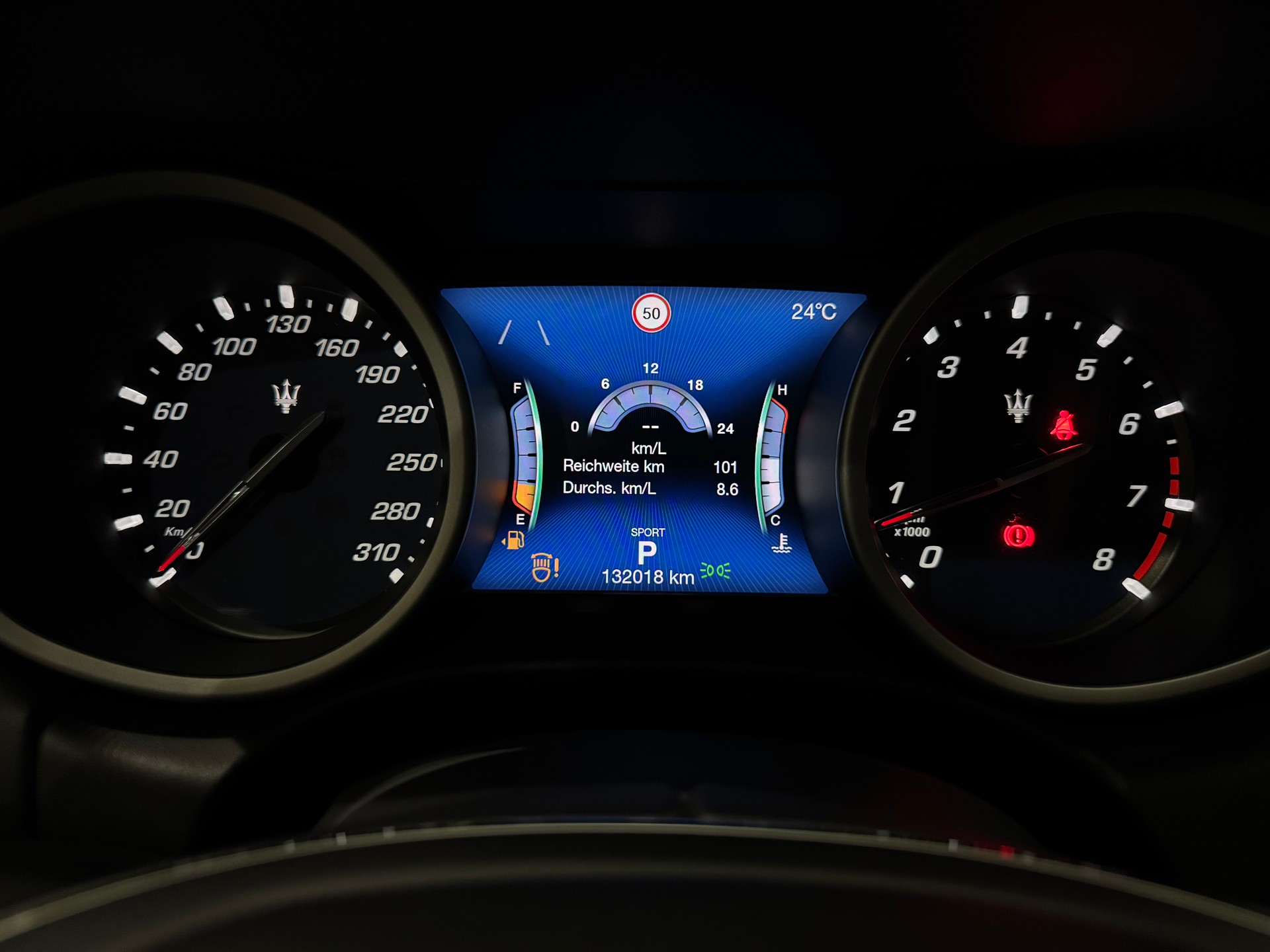 MASERATI Ghibli 3.0 V6 GranLusso Automatica-image-23