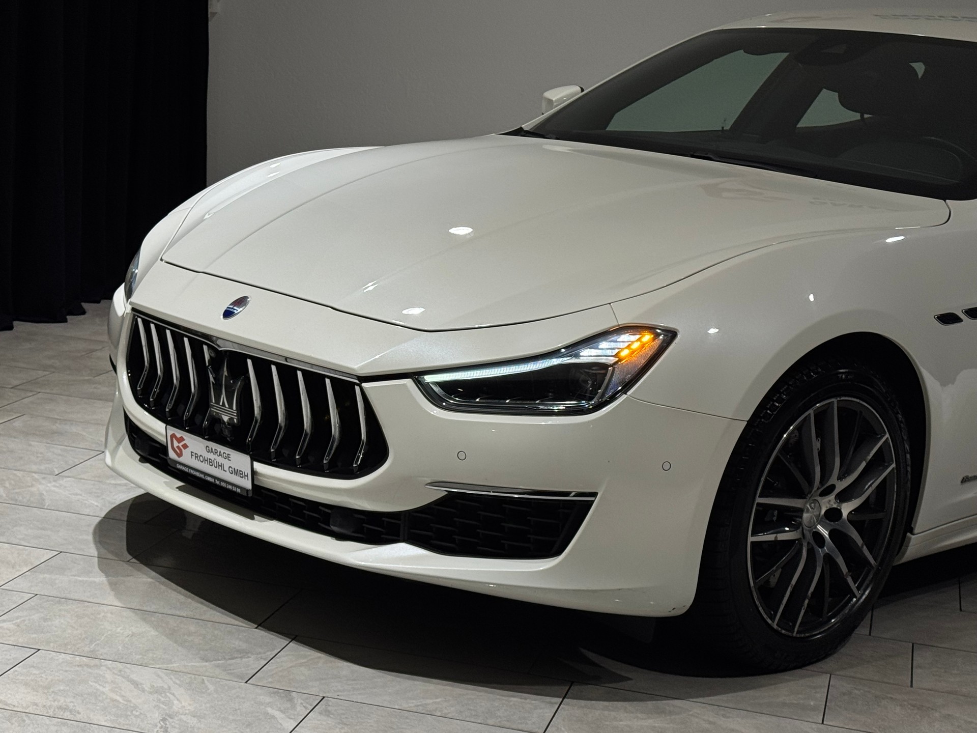MASERATI Ghibli 3.0 V6 GranLusso Automatica-image-8