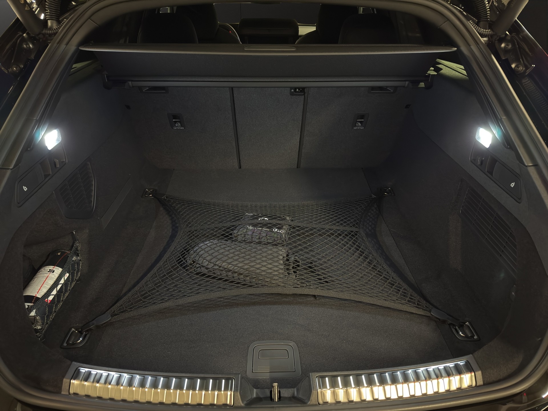 AUDI A5 Avant TFSI quattro 150 kW S tronic-image-16