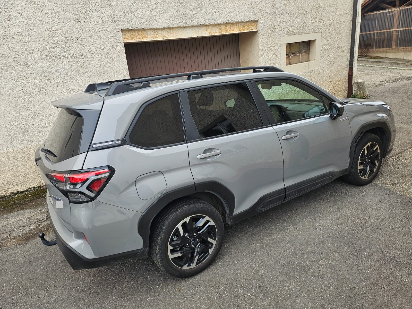 SUBARU Forester 2.0i e-Boxer Swiss Plus Lineartronic hagelschaden dégats de grele-image-8