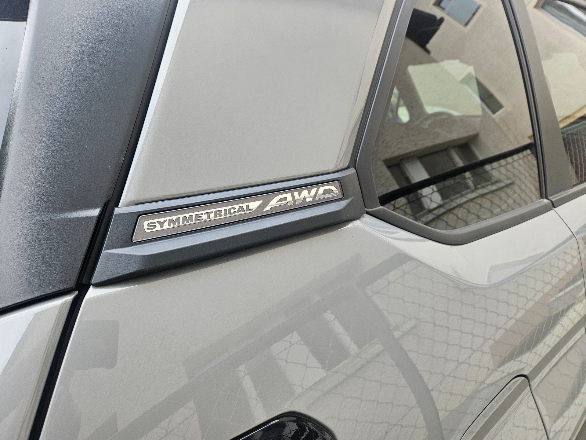 SUBARU Forester 2.0i e-Boxer Swiss Plus Lineartronic hagelschaden dégats de grele-image-6