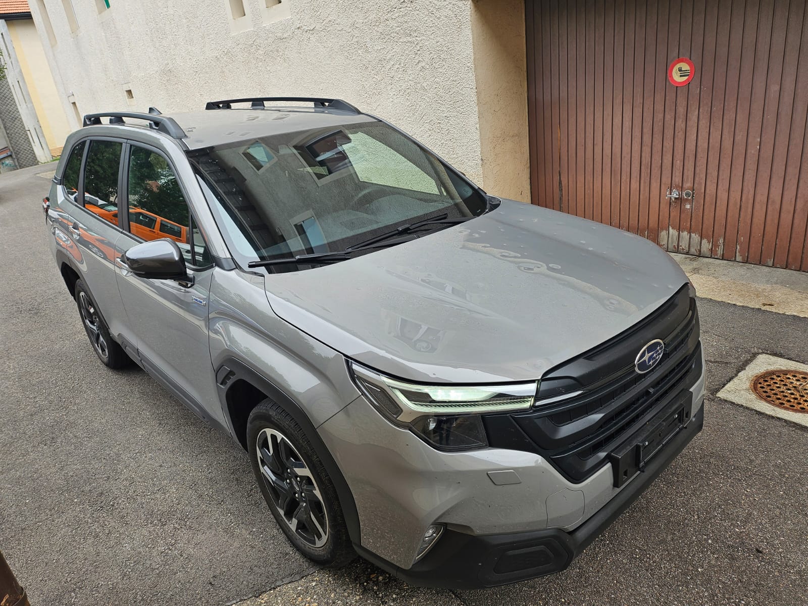 SUBARU Forester 2.0i e-Boxer Swiss Plus Lineartronic hagelschaden dégats de grele-image-0