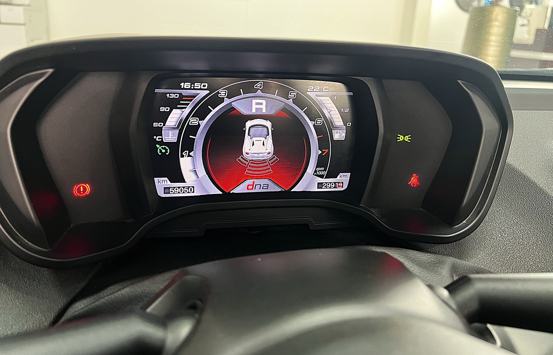 ALFA ROMEO 4C Spider 1750 TBi TCT-image-7
