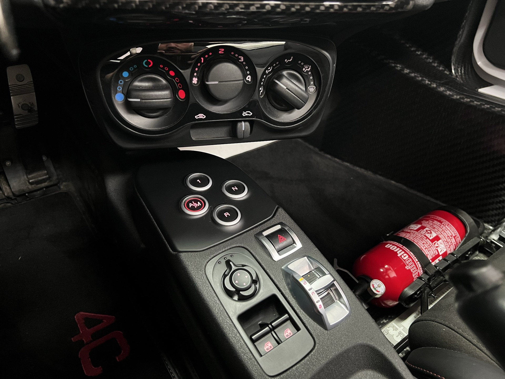 ALFA ROMEO 4C Spider 1750 TBi TCT-image-9