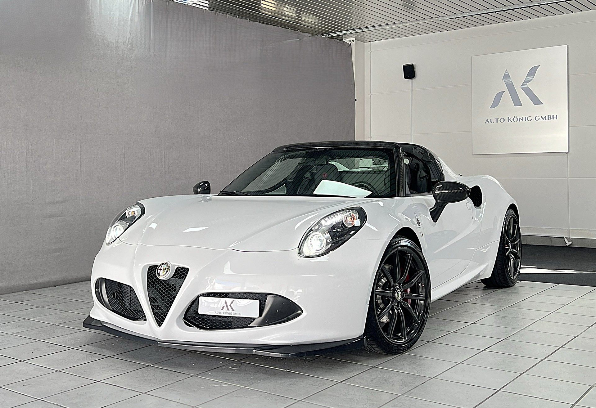 ALFA ROMEO 4C Spider 1750 TBi TCT-image-0