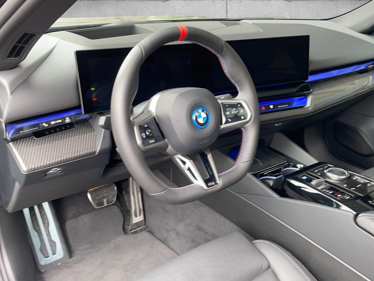 BMW i5 G60 M60 xDrive-image-19