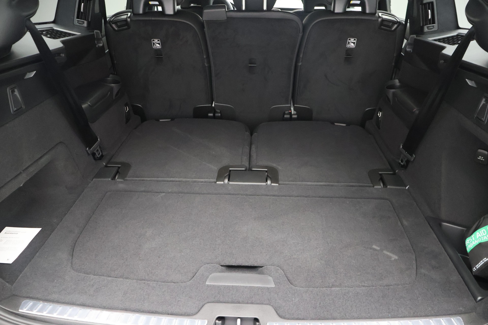VOLVO XC90 2.0 T8 TE Black Edition eAWD-image-12