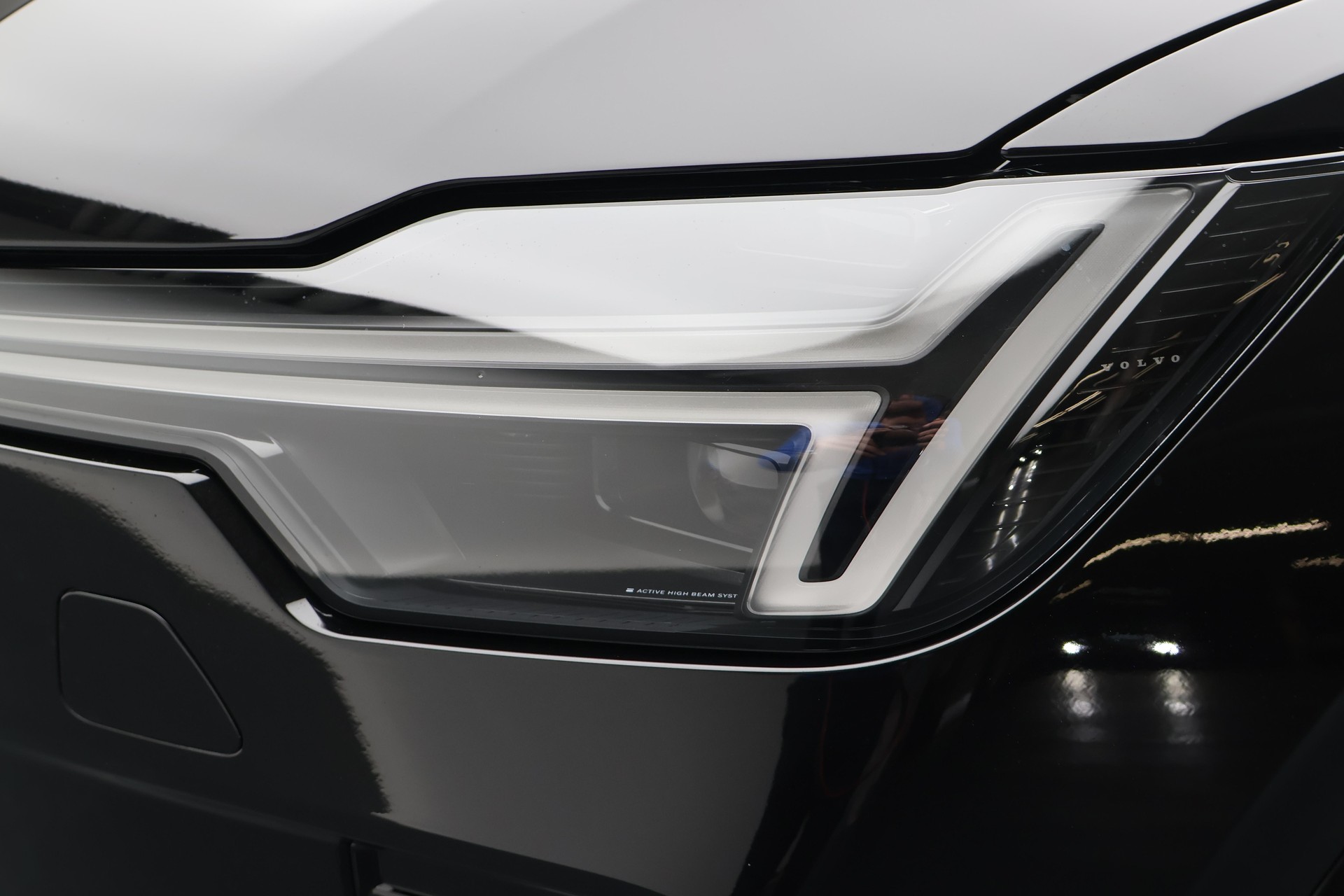VOLVO XC90 2.0 T8 TE Black Edition eAWD-image-22