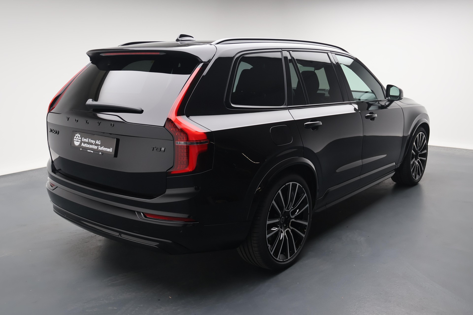 VOLVO XC90 2.0 T8 TE Black Edition eAWD-image-5