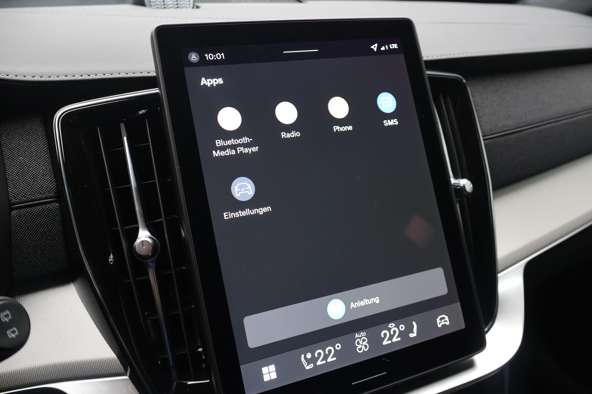 VOLVO XC90 2.0 T8 TE Black Edition eAWD-image-18