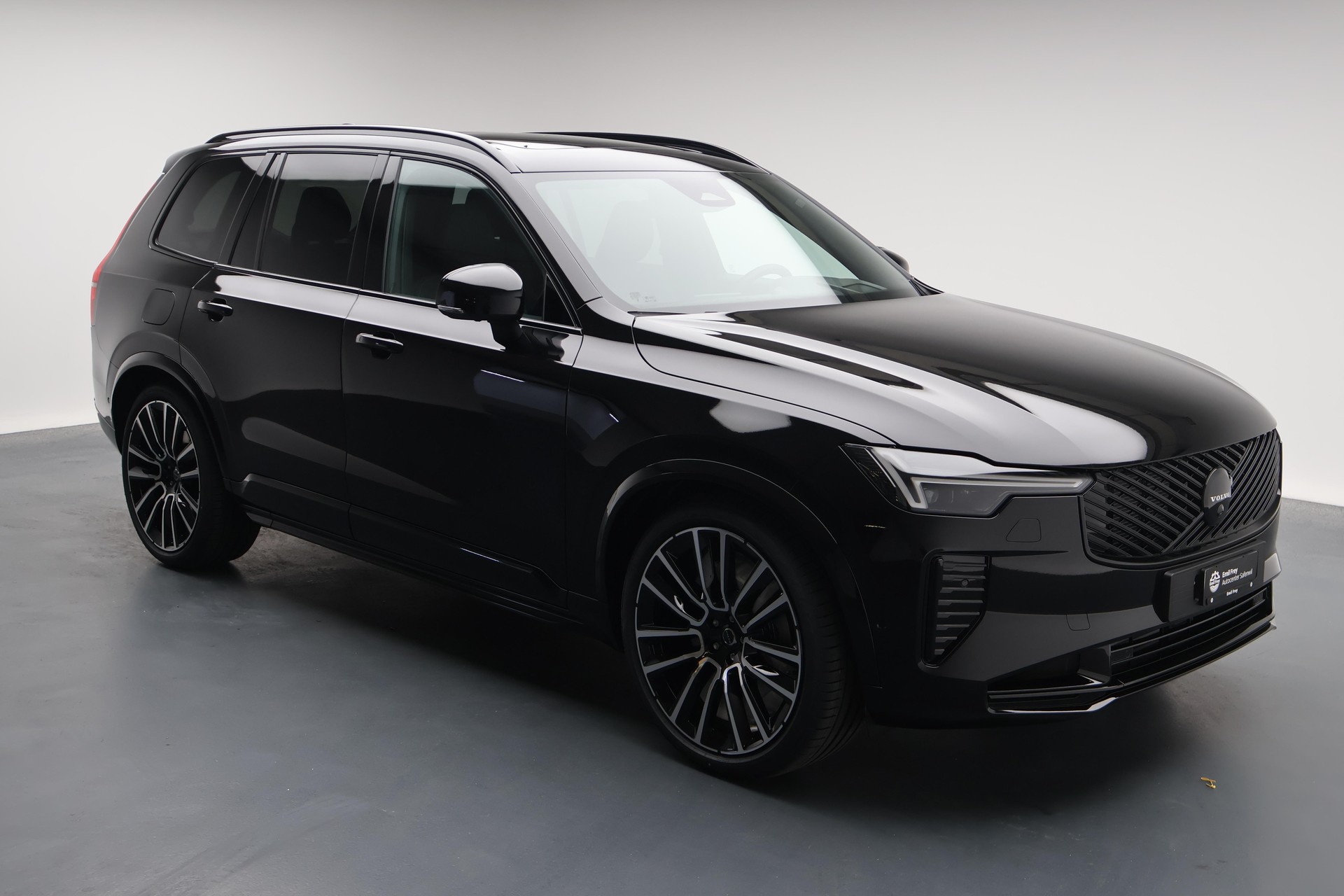 VOLVO XC90 2.0 T8 TE Black Edition eAWD-image-7