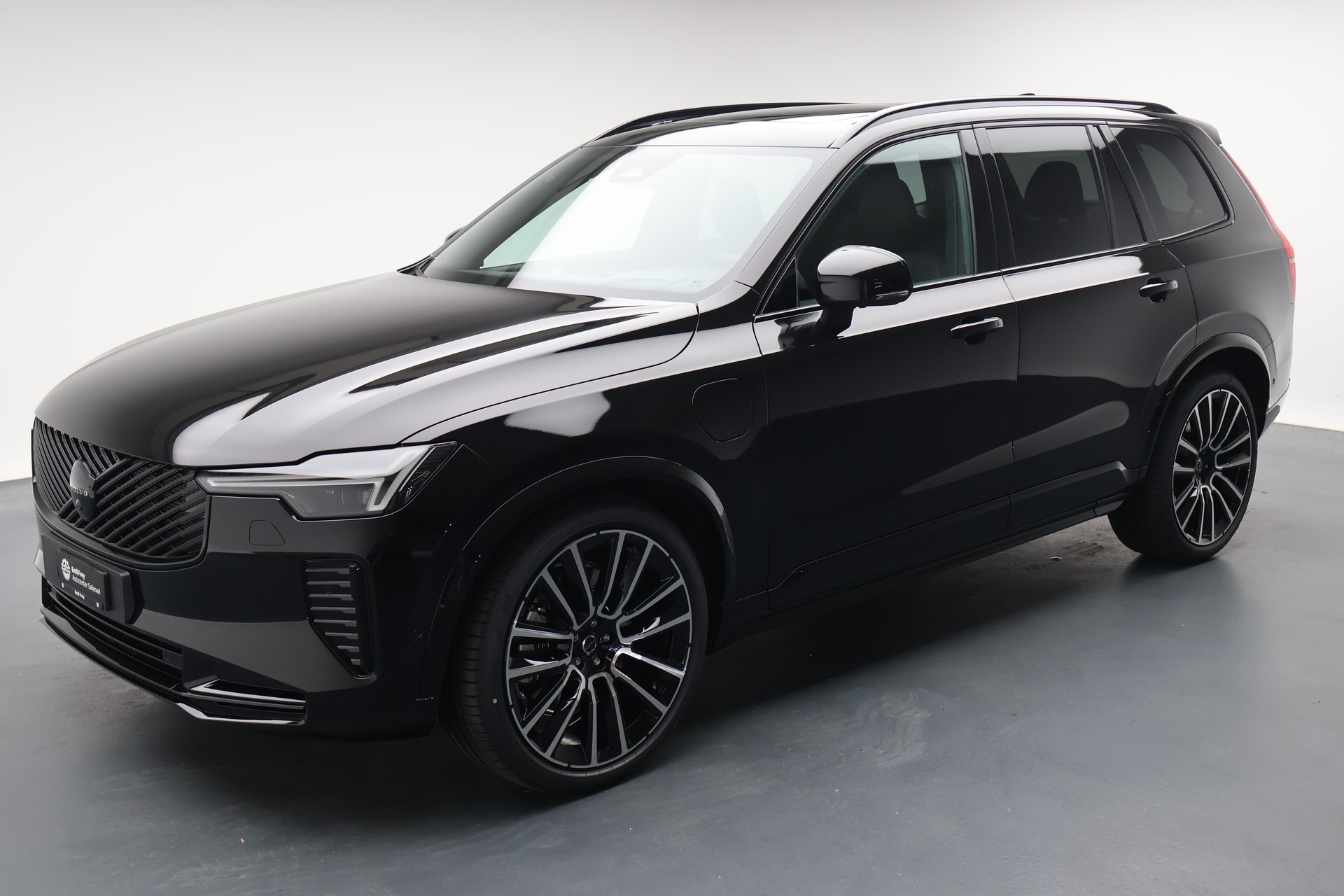 VOLVO XC90 2.0 T8 TE Black Edition eAWD-image-0