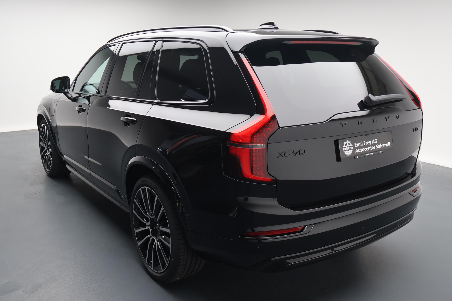 VOLVO XC90 2.0 T8 TE Black Edition eAWD-image-3