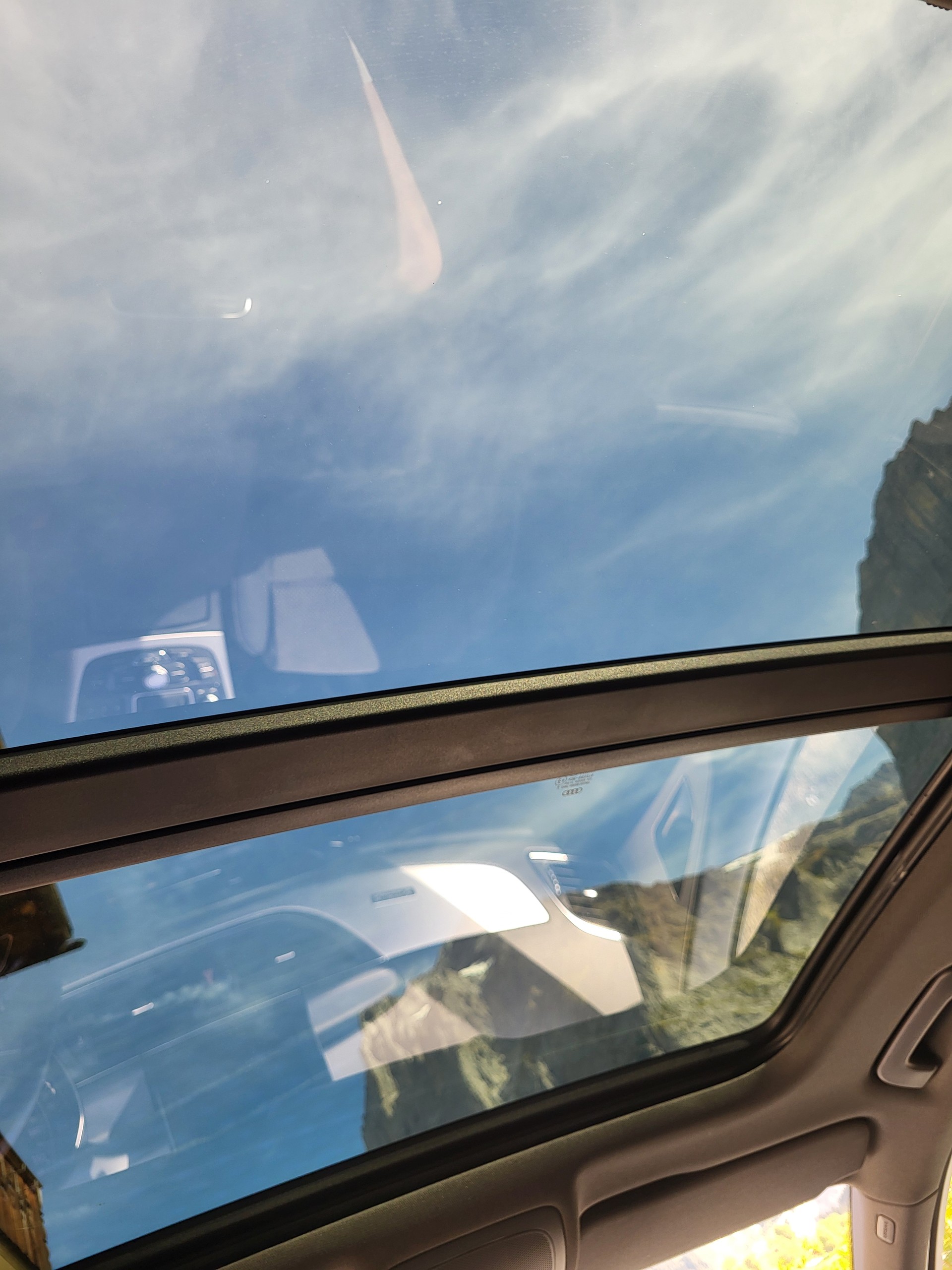 AUDI A6-image-16