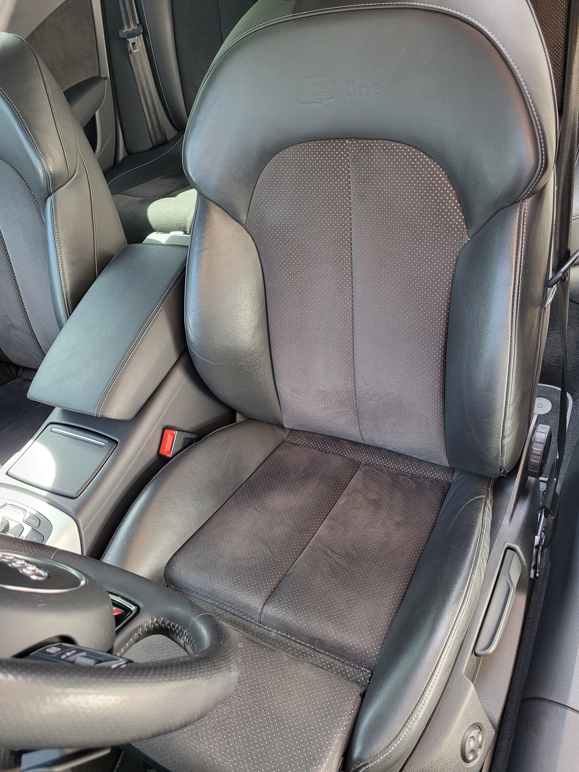 AUDI A6-image-11