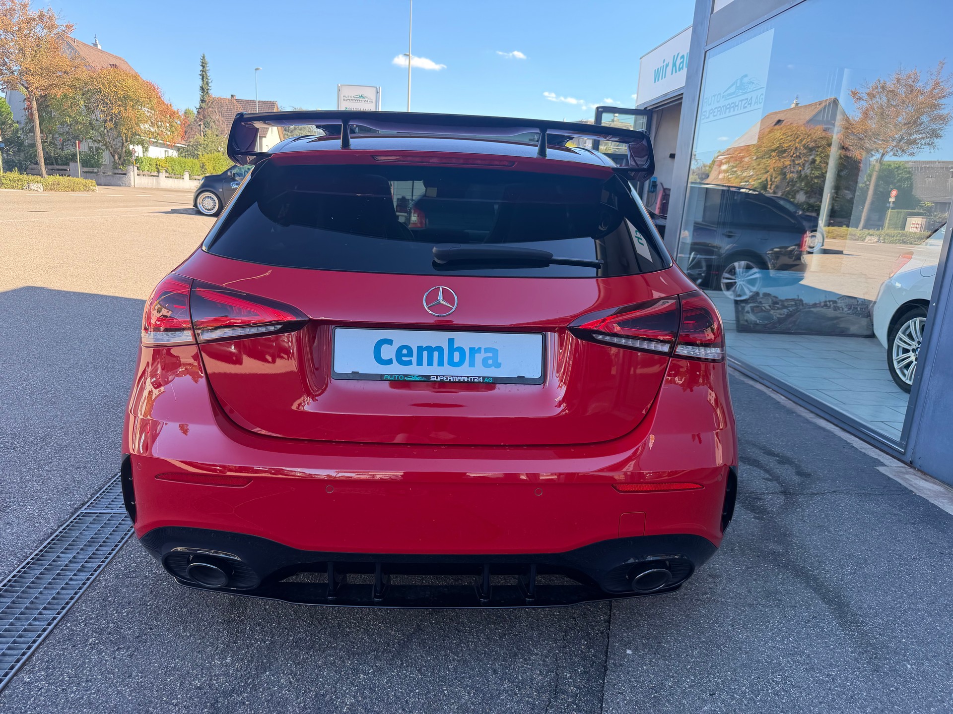 MERCEDES-BENZ A 35 AMG 4Matic Speedshift-image-3