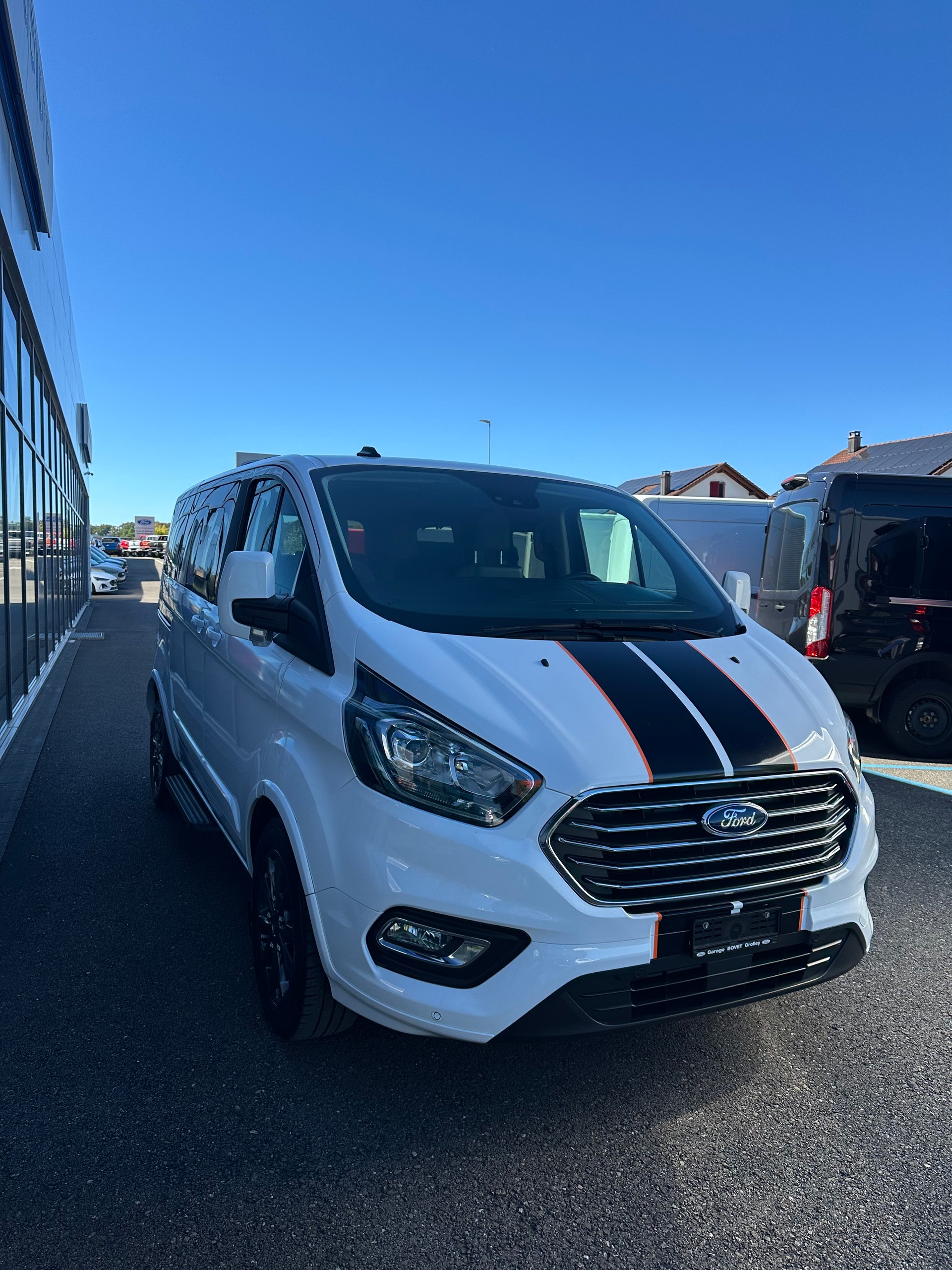 FORD Tourneo Custom 320 L1 2.0 TDCi 130 Titanium-image-7