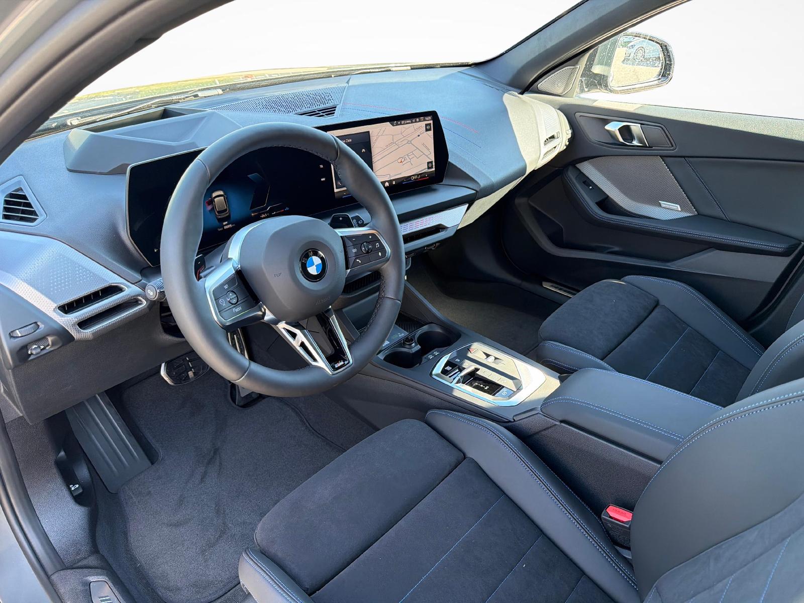 BMW 1er Reihe F70 123 xDrive-image-9