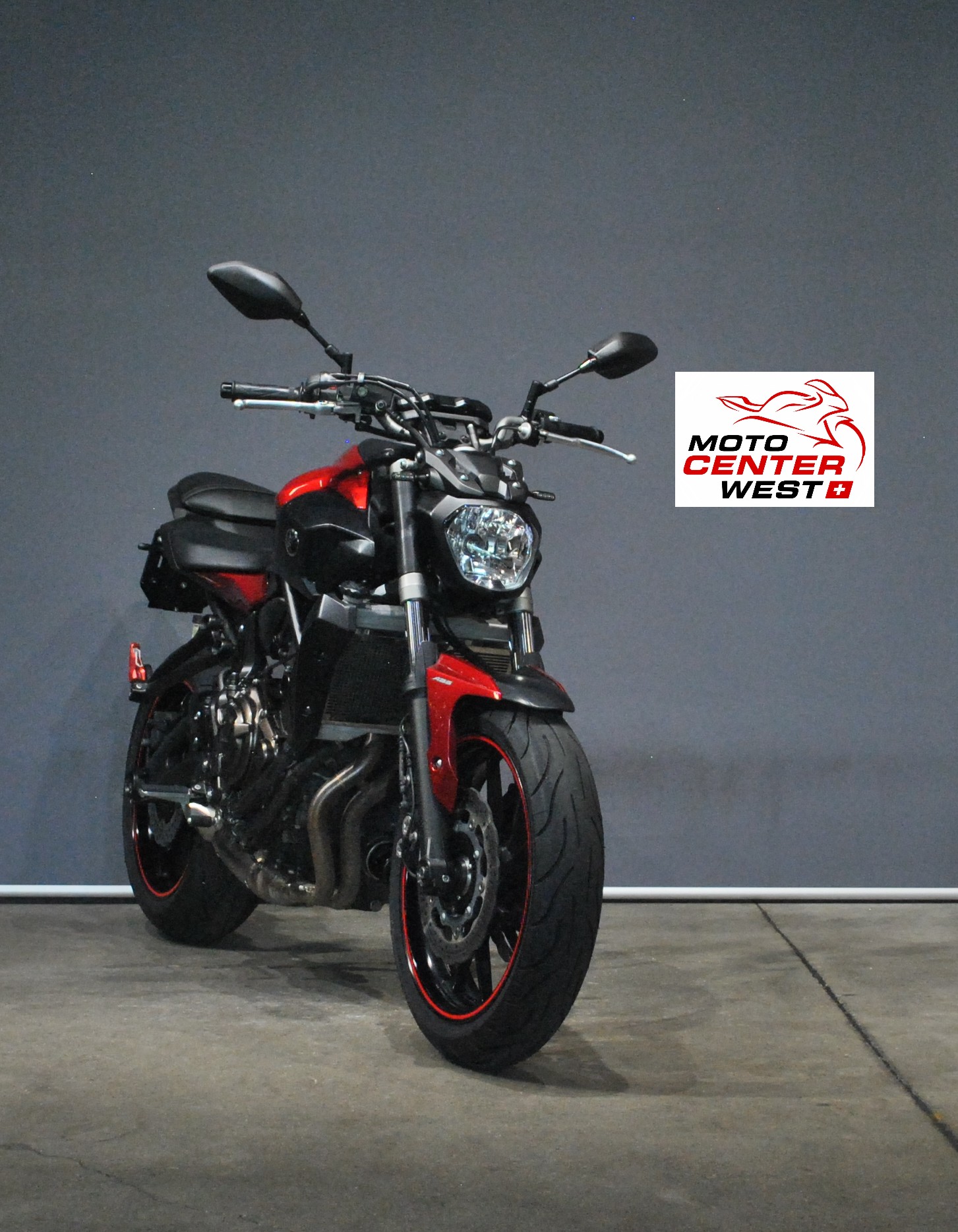 YAMAHA MT-07