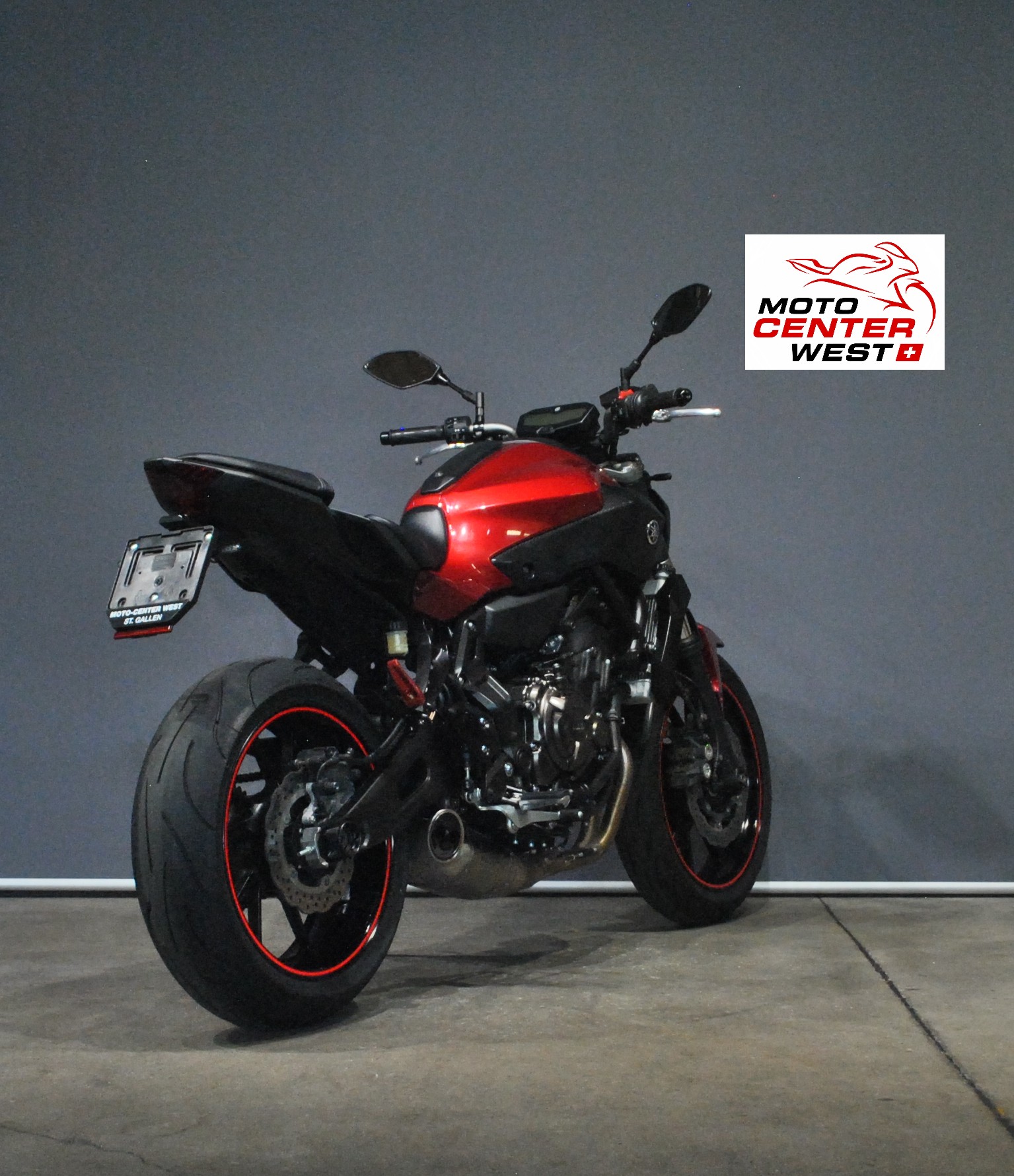 YAMAHA MT-07-showroom-element-3