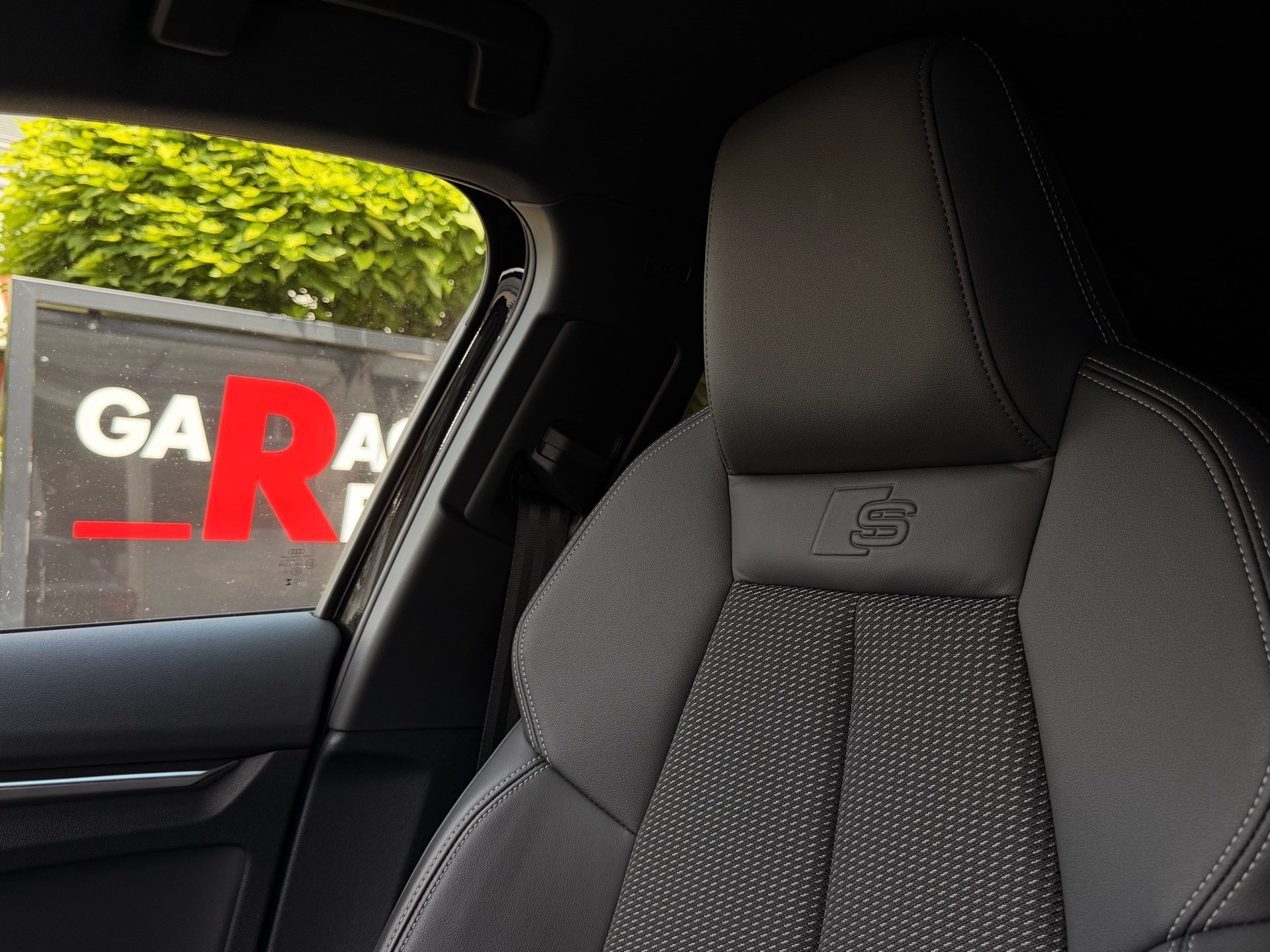 AUDI S3 Sportback 2.0 TFSI quattro *** UNSCHLAGBARER PREIS !!! ***-image-22