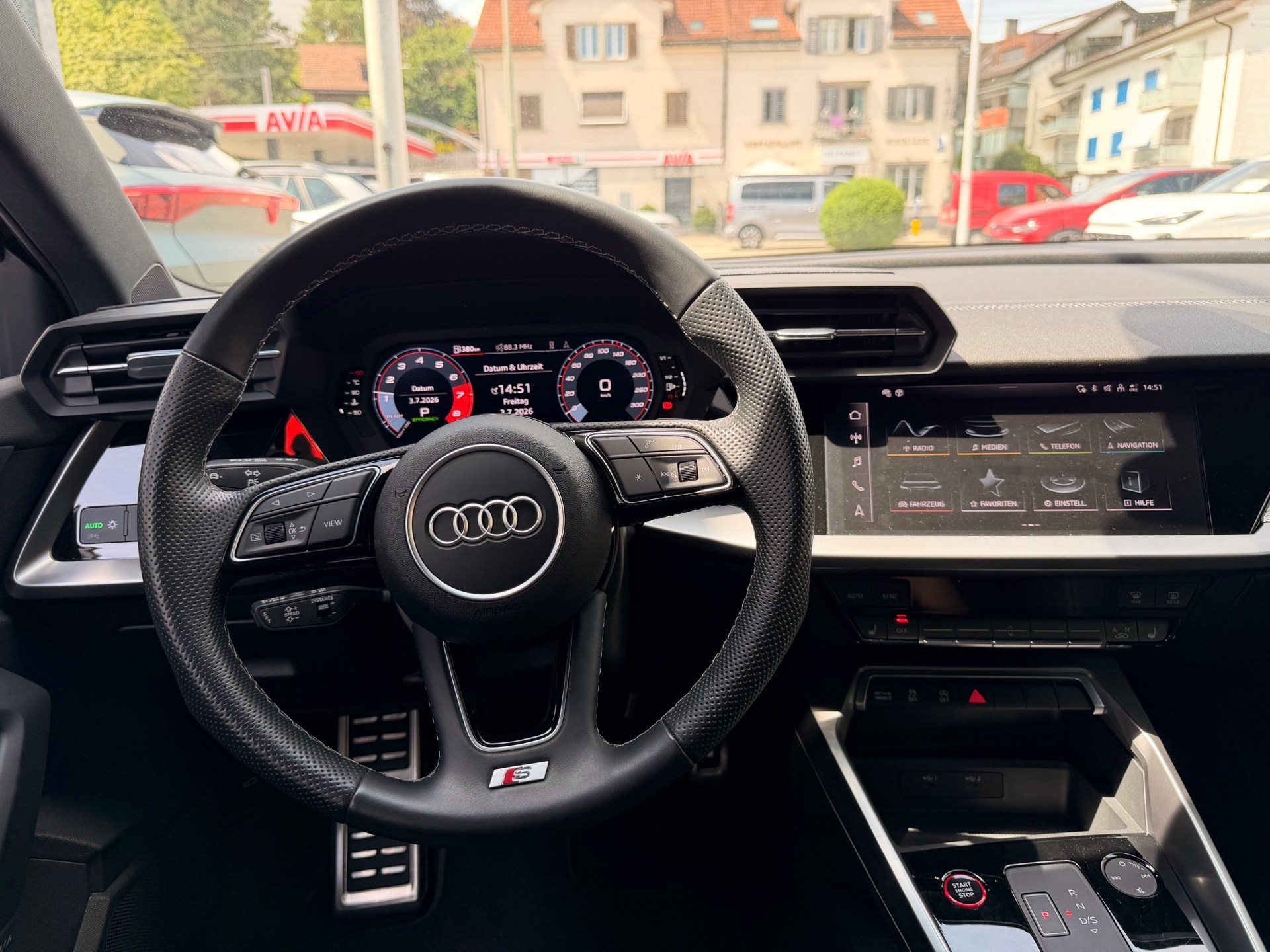 AUDI S3 Sportback 2.0 TFSI quattro *** UNSCHLAGBARER PREIS !!! ***-image-8