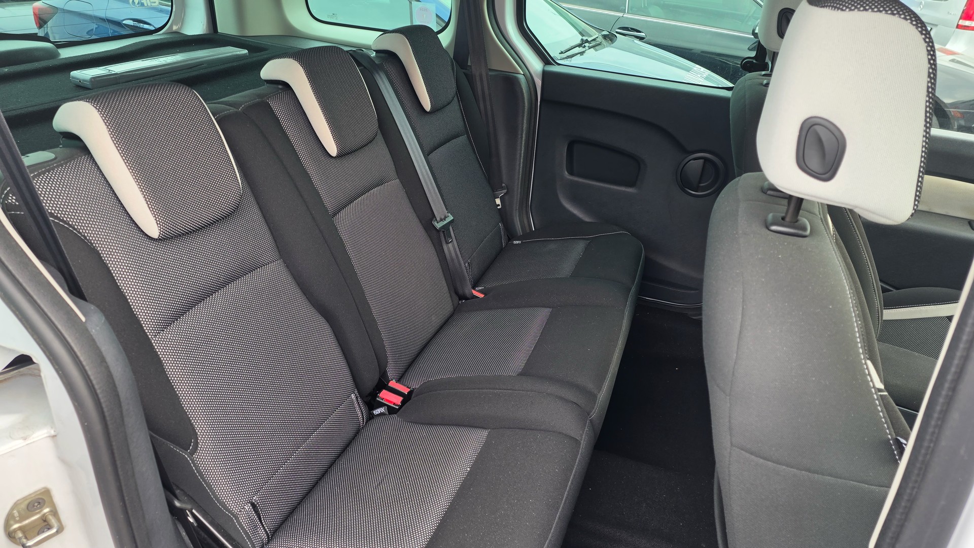 RENAULT Kangoo 1.2 16V Turbo Energy-image-4