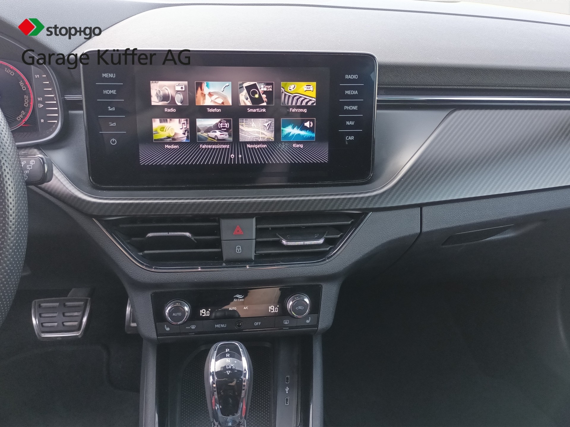 SKODA Kamiq 1.0 TSI Monte Carlo DSG-image-11