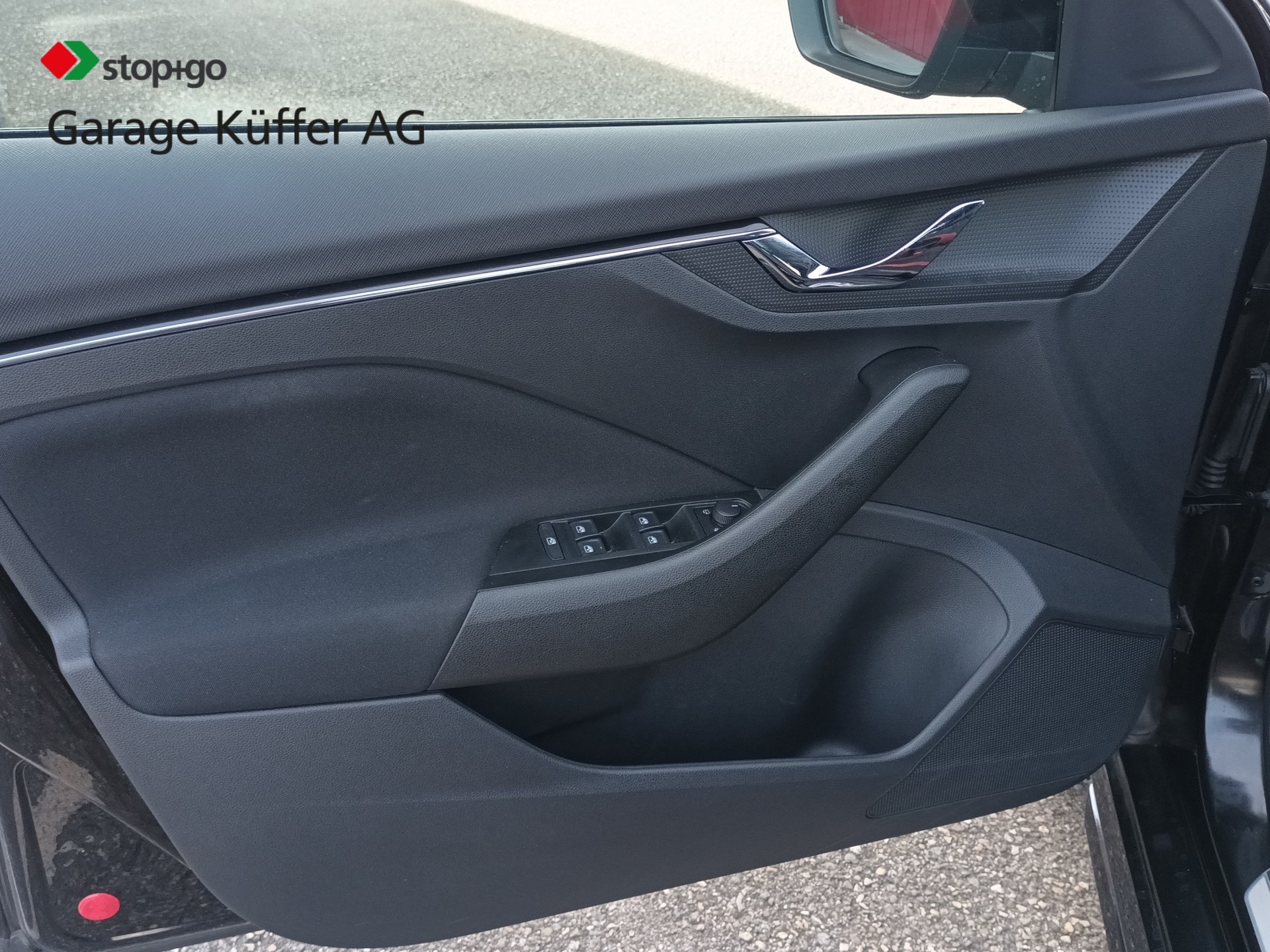SKODA Kamiq 1.0 TSI Monte Carlo DSG-image-8