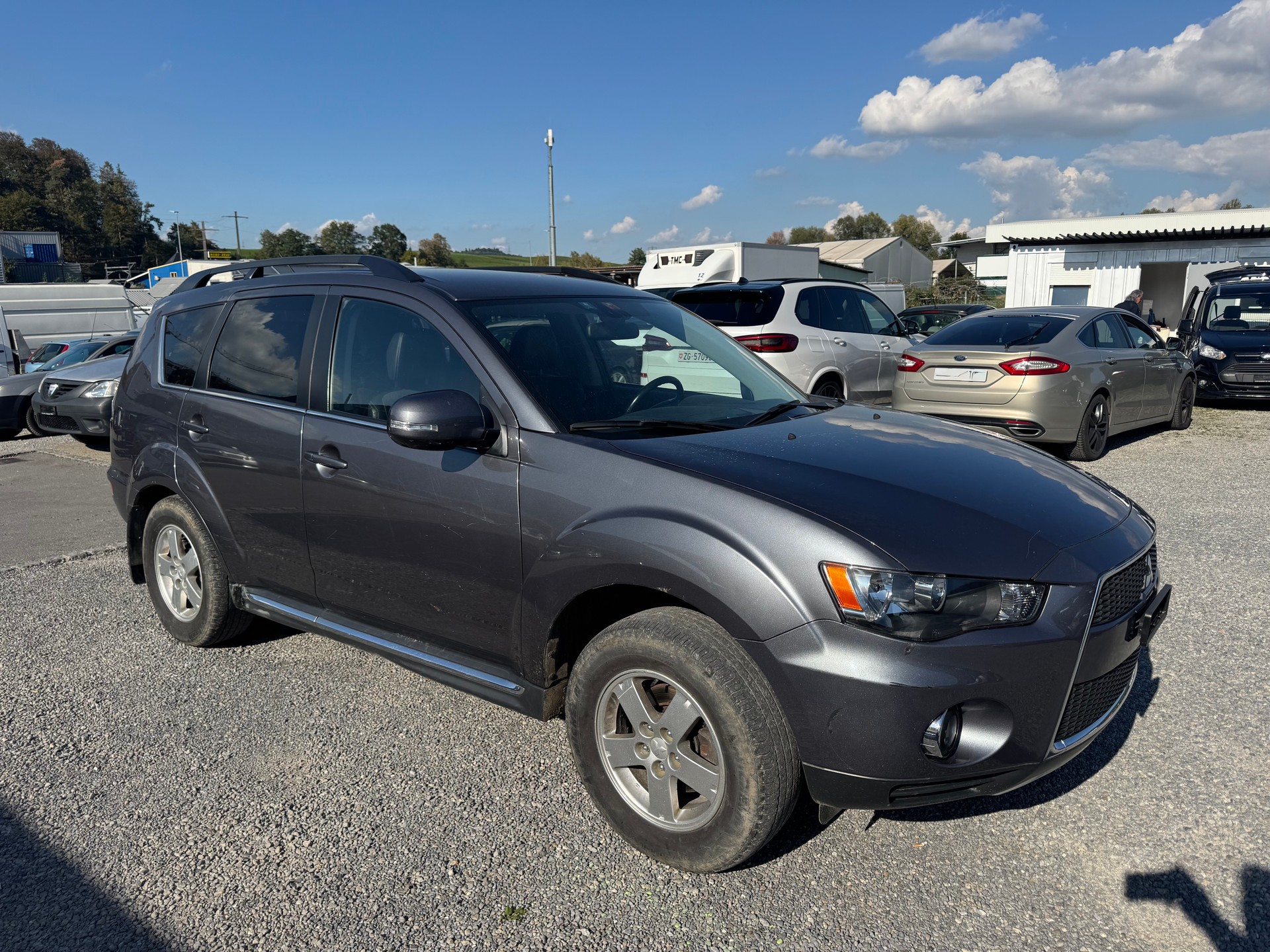MITSUBISHI Outlander 2.2 DID Invite 4WD TC-SST-image-1