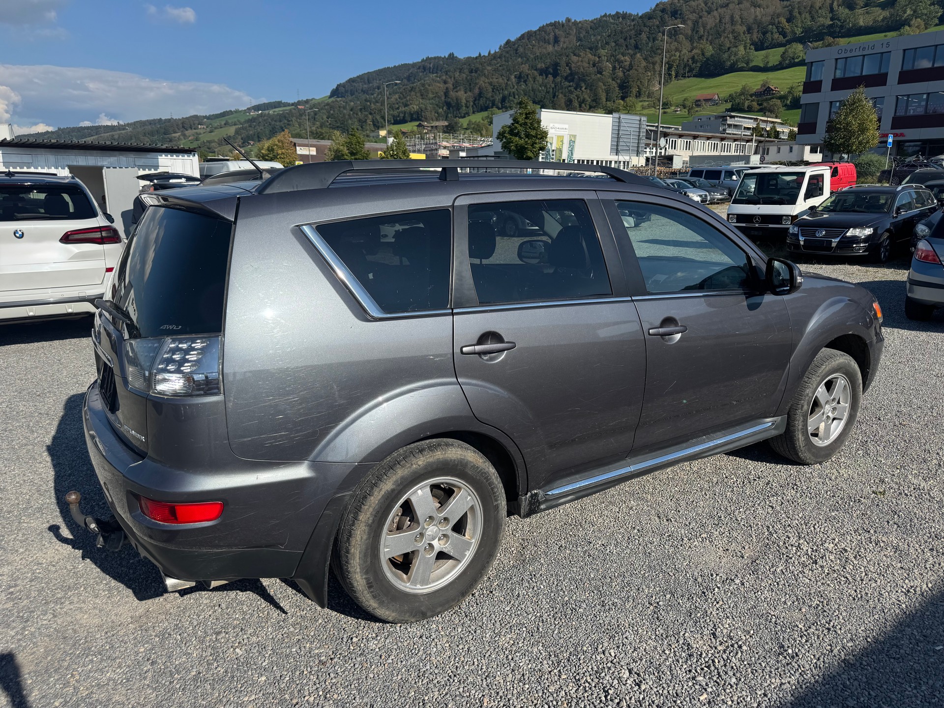 MITSUBISHI Outlander 2.2 DID Invite 4WD TC-SST-image-3