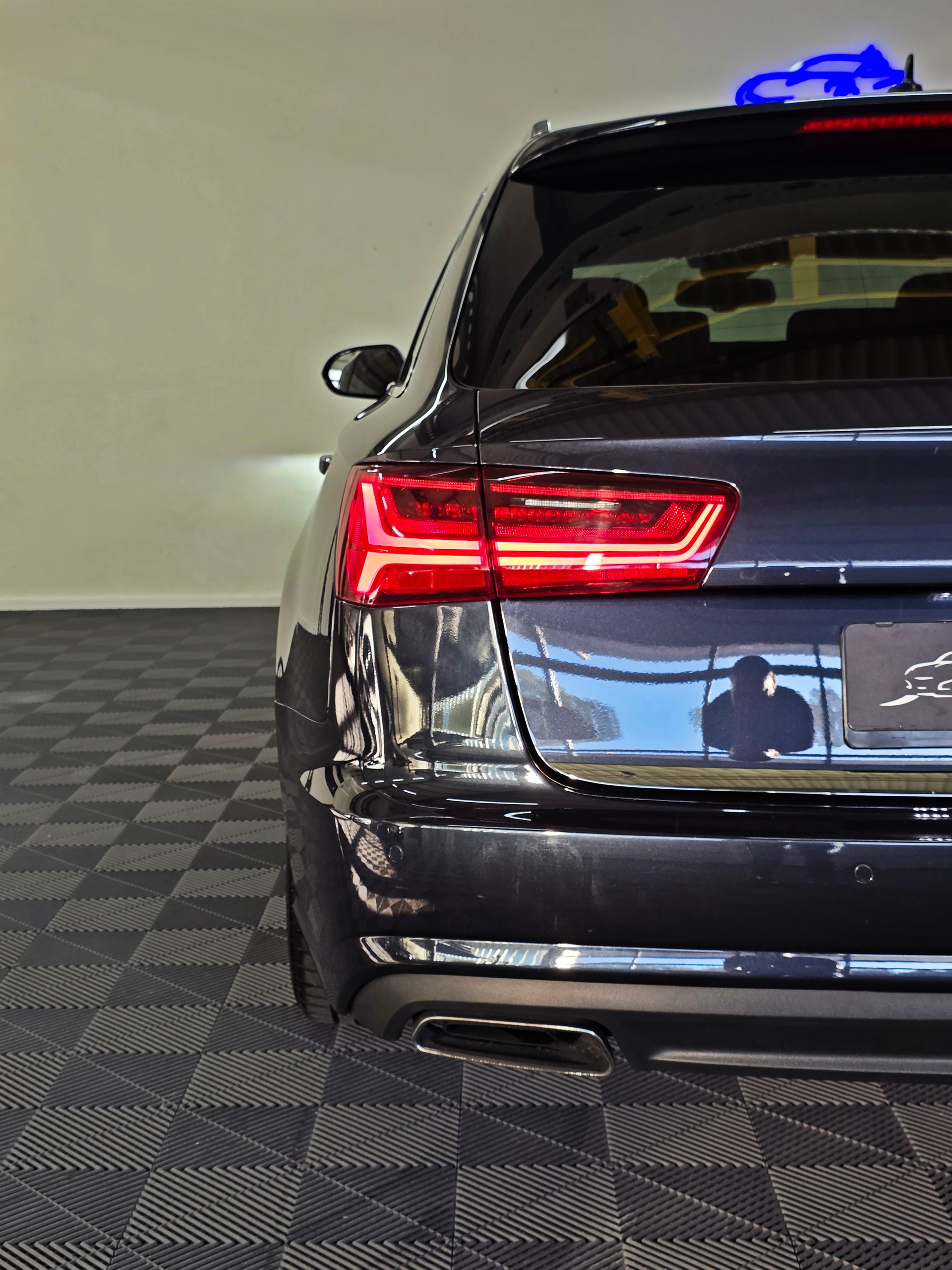 AUDI A6 Avant 2.0 TFSI quattro S-tronic-image-7