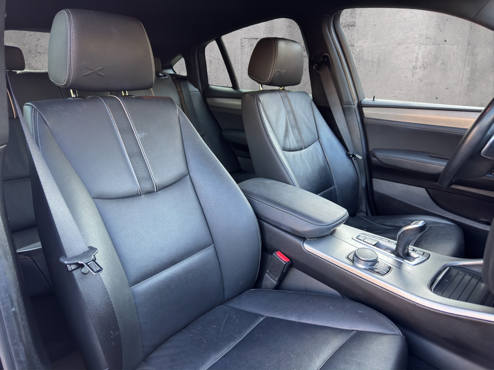 BMW X4 xDrive 28i M Sport Steptronic-image-14