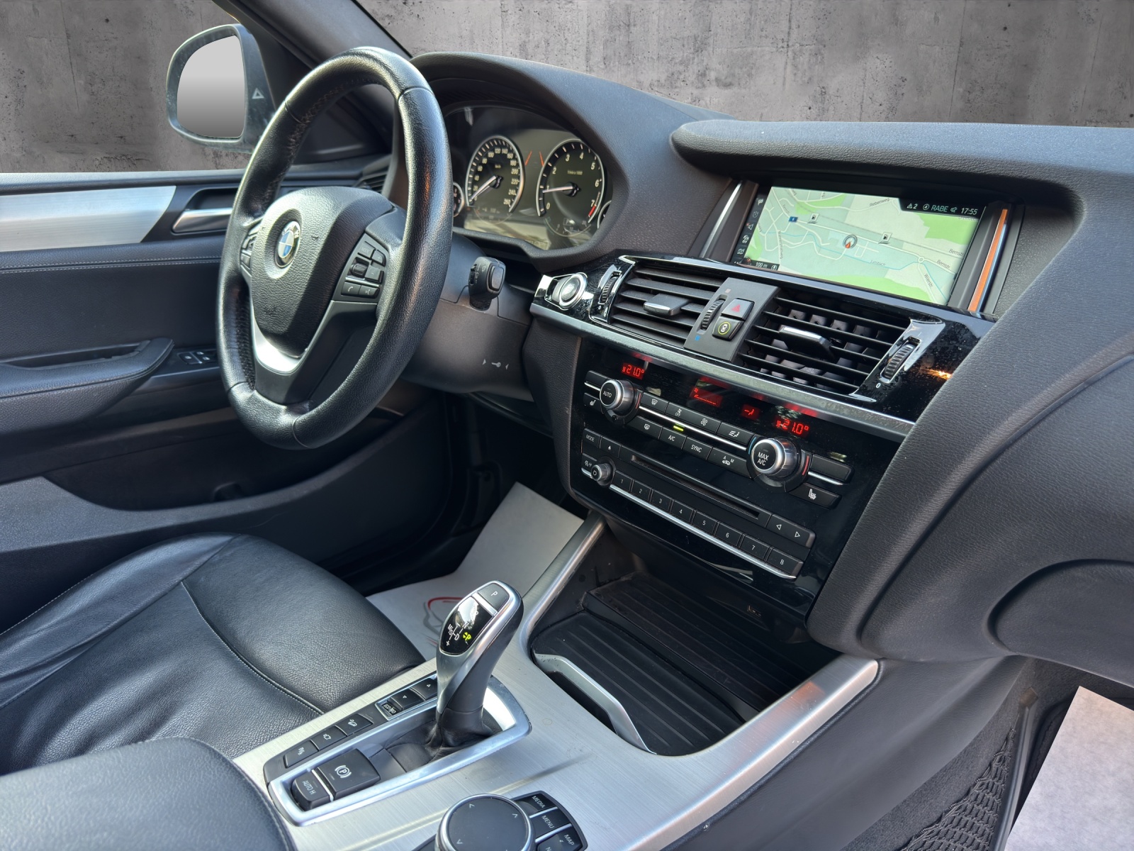 BMW X4 xDrive 28i M Sport Steptronic-image-13