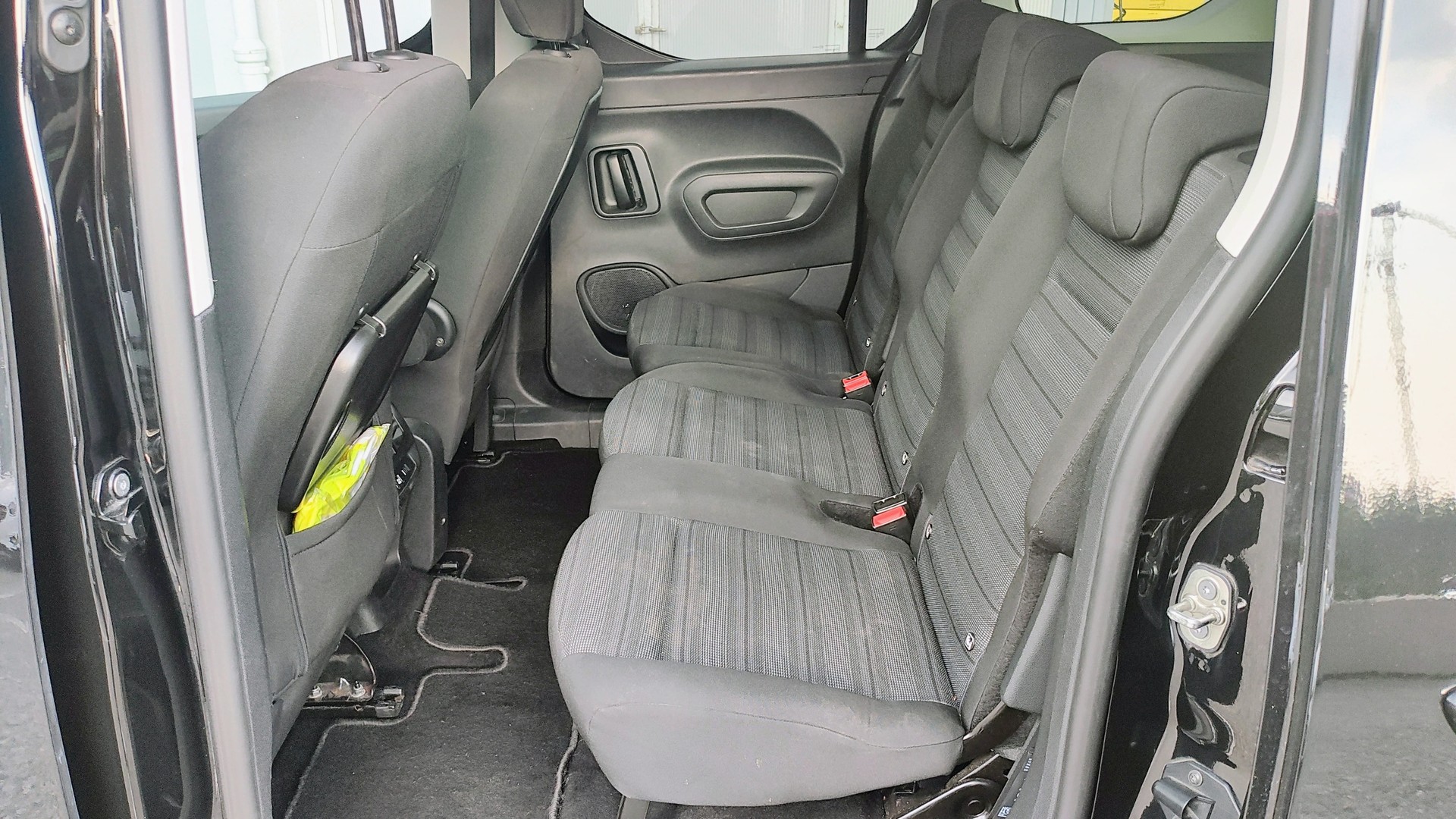 OPEL Combo Life 1.5 Enjoy-image-13