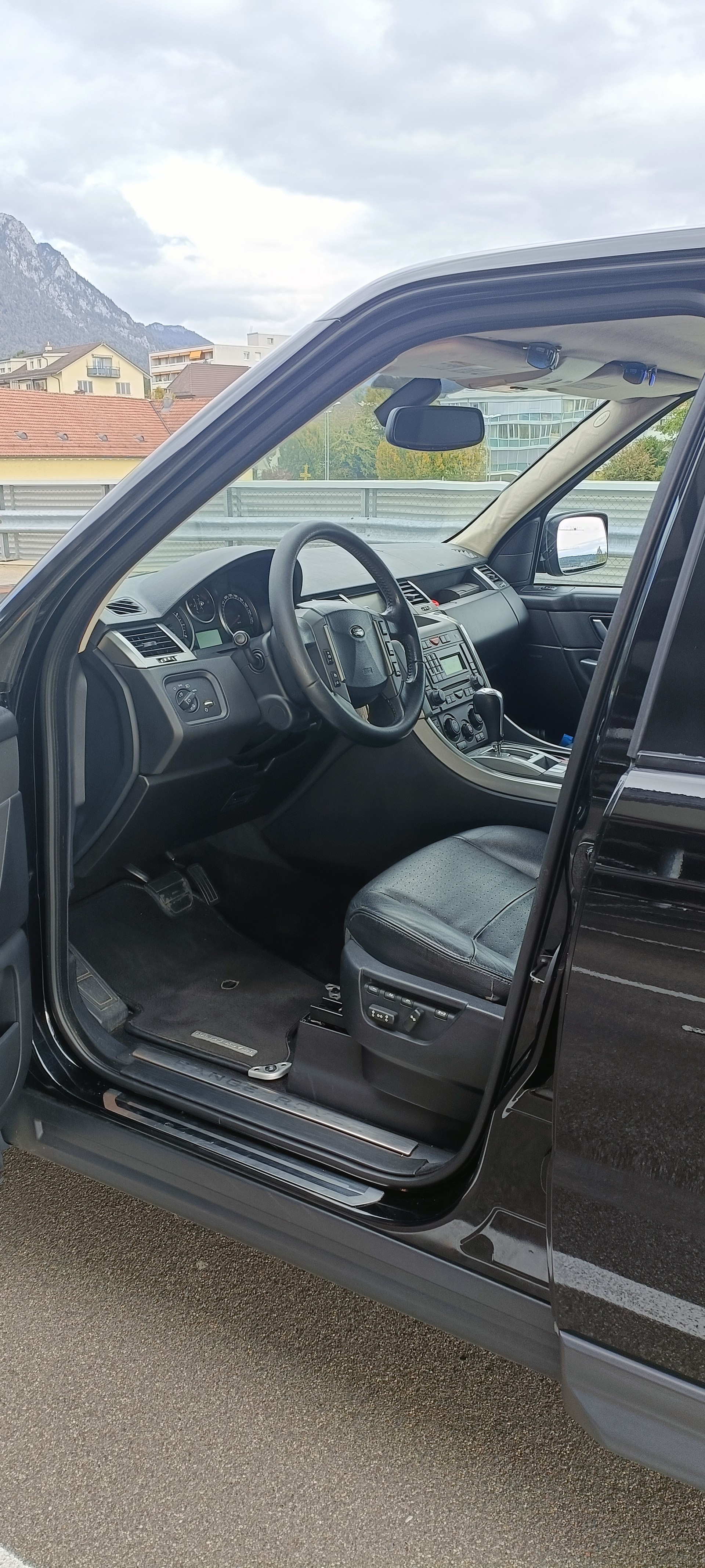 LAND ROVER 4.2 V8 SC-image-1