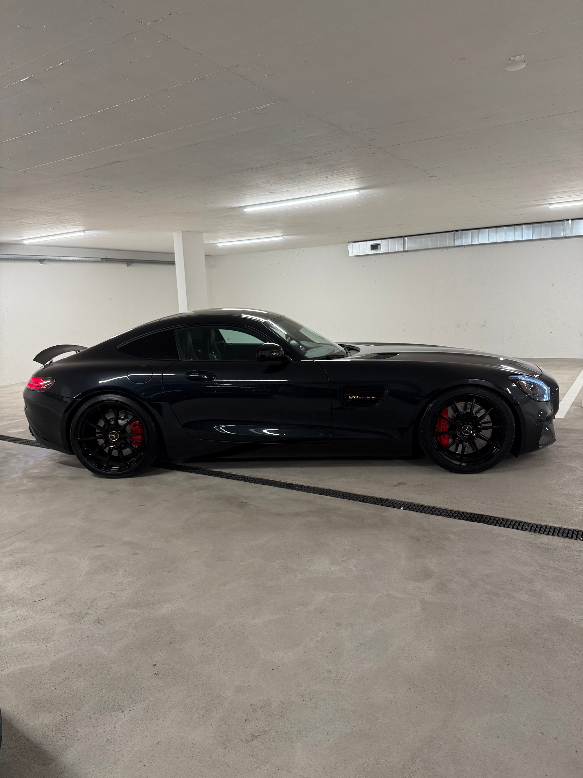 MERCEDES-BENZ AMG GT S Speedshift DCT-image-9