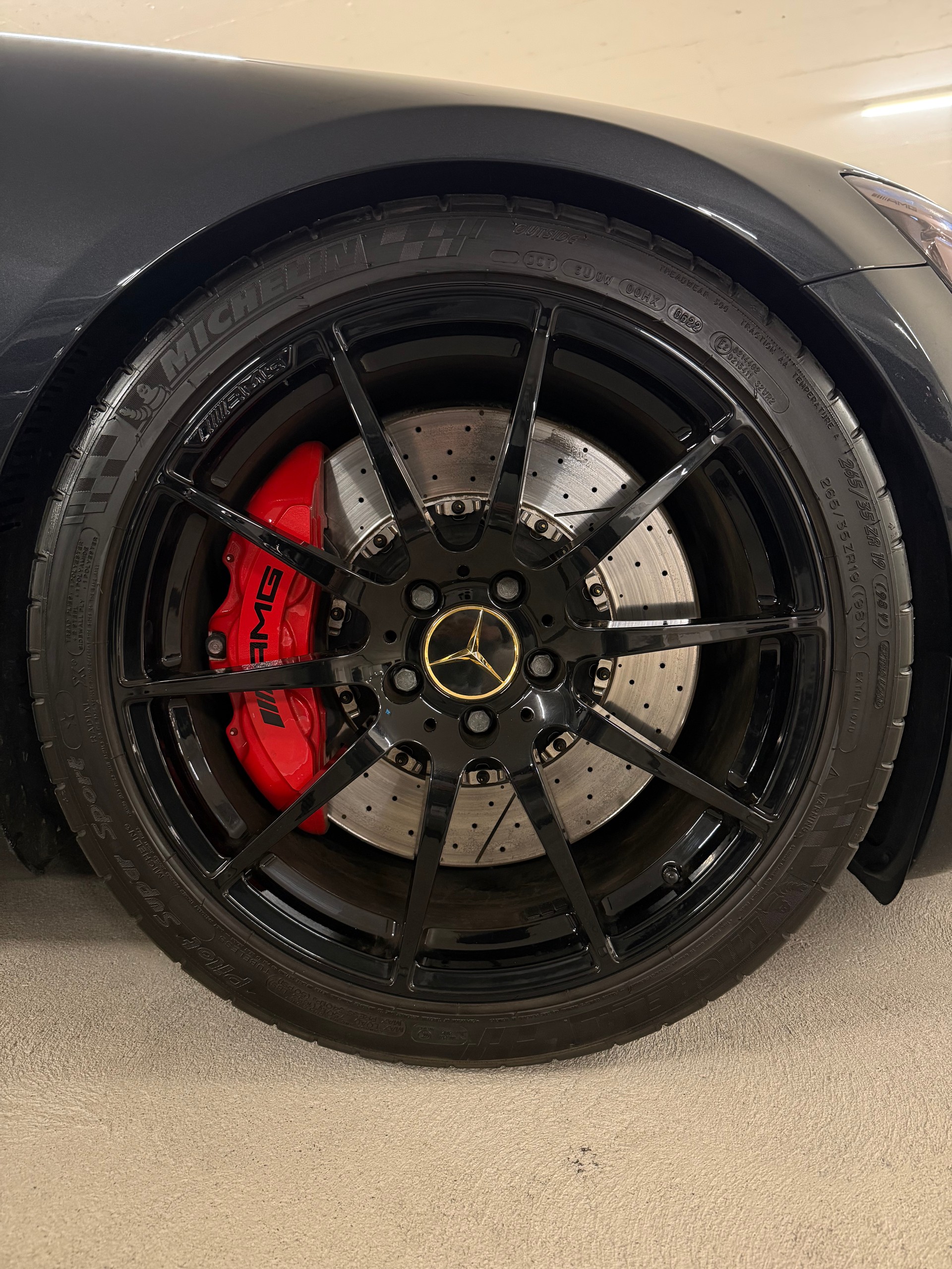 MERCEDES-BENZ AMG GT S Speedshift DCT-image-24