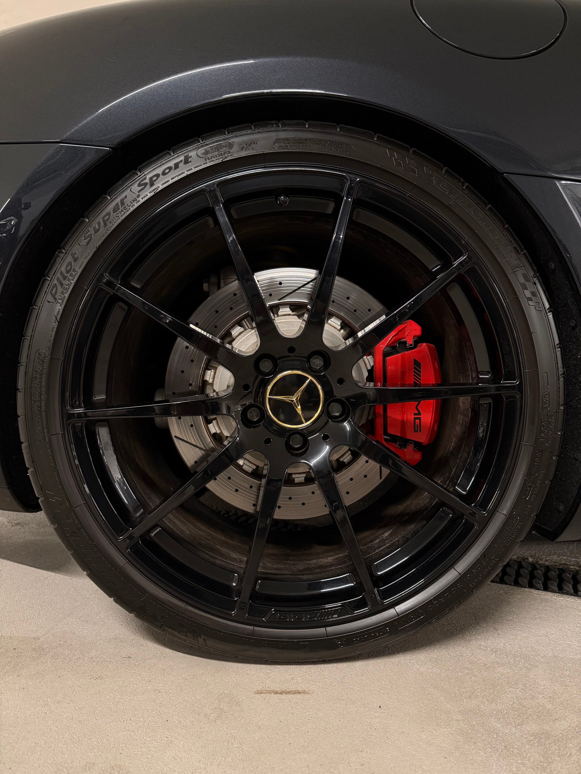 MERCEDES-BENZ AMG GT S Speedshift DCT-image-25