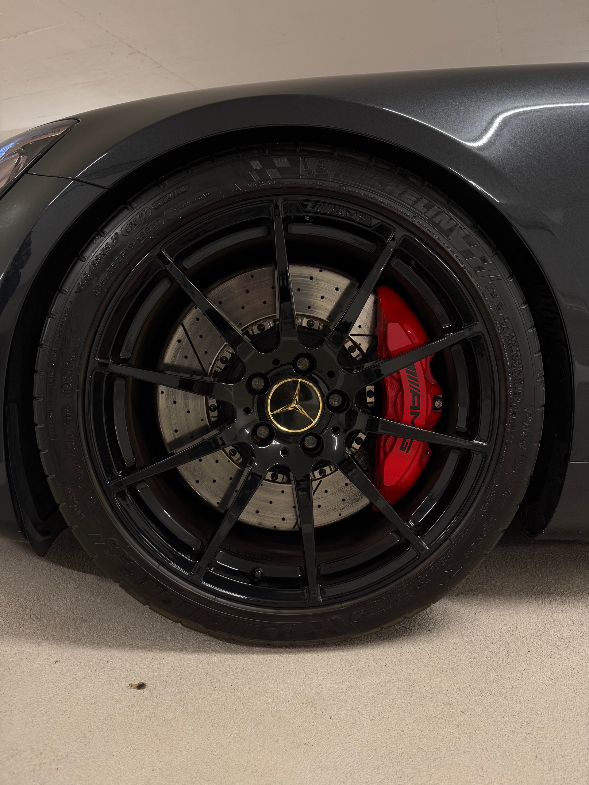 MERCEDES-BENZ AMG GT S Speedshift DCT-image-27