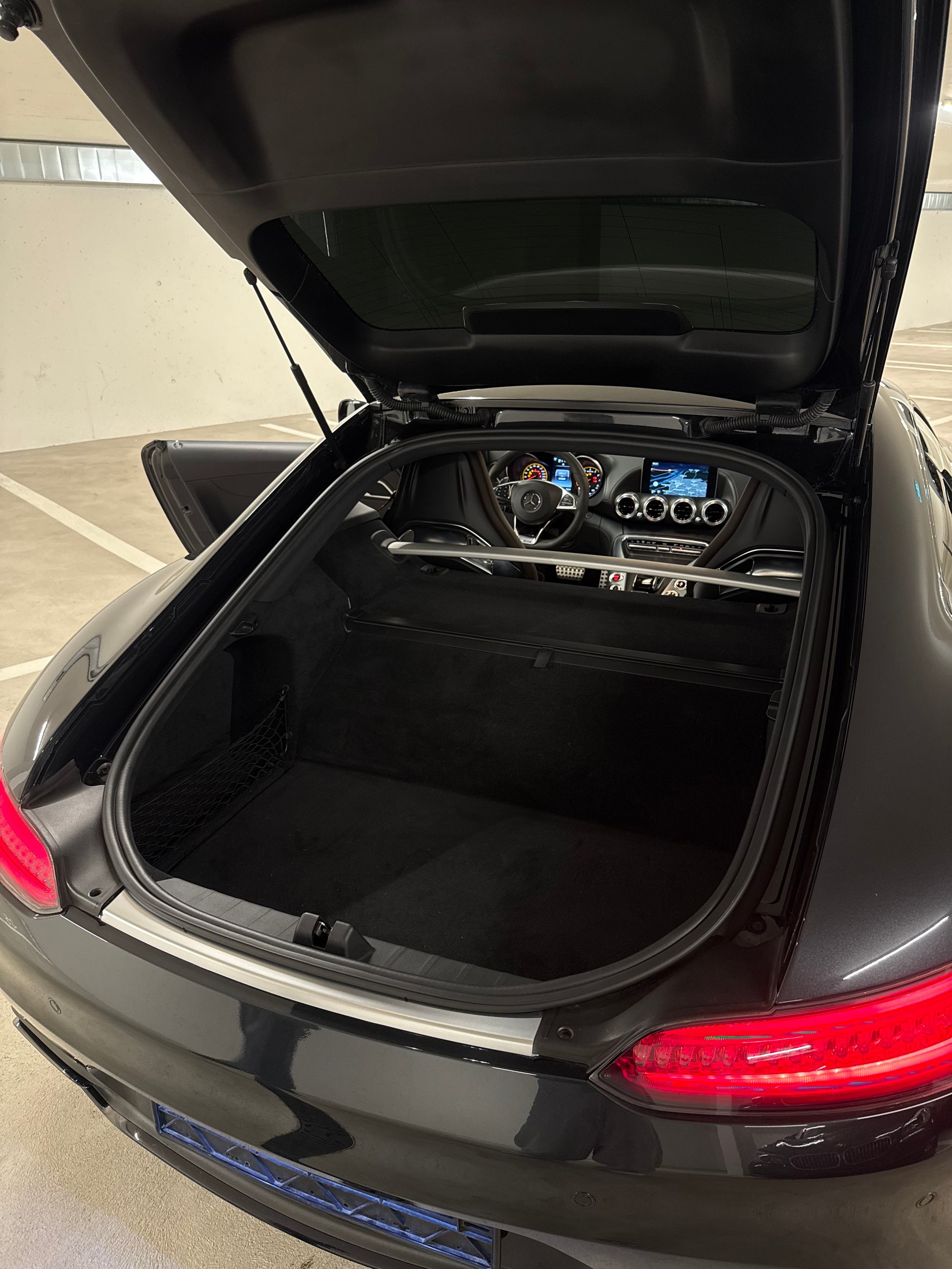 MERCEDES-BENZ AMG GT S Speedshift DCT-image-19